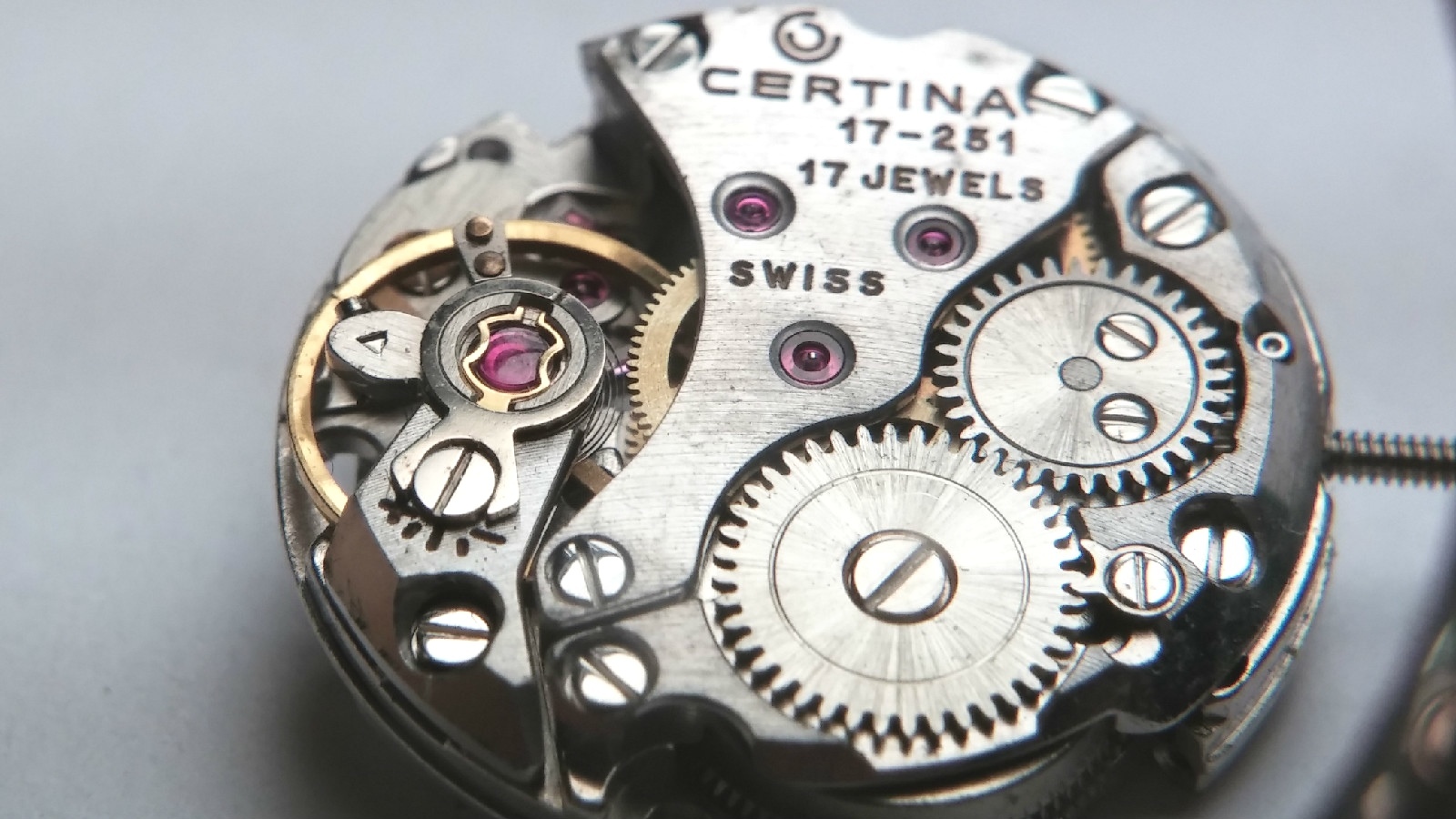 Certina Movement 17-251 Certina for parts. Use for parts. Certina