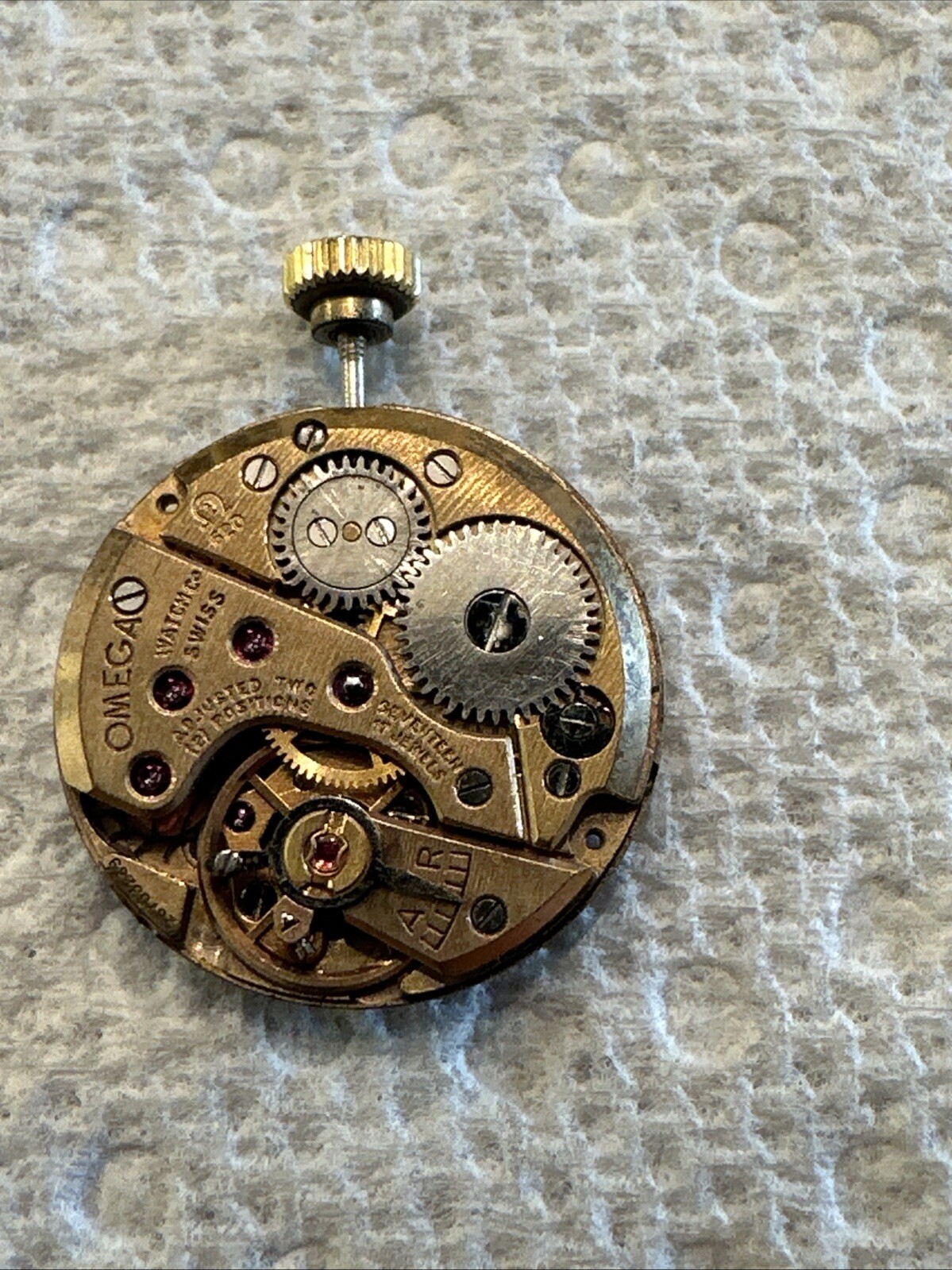 Vintage Omega Caliber 620 17-Jewel 2-Adjustment Movement For Parts