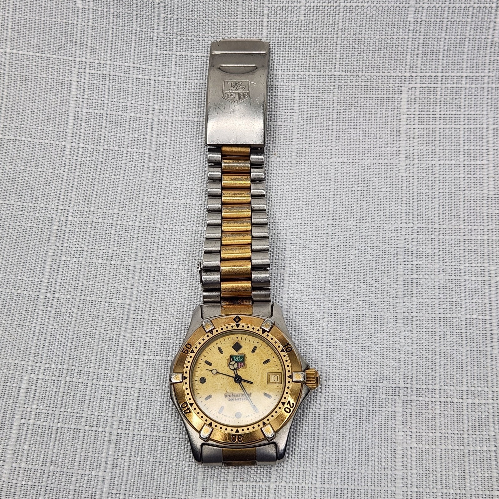 Tag Heuer Watch FOR PARTS 964.013 Gold and Silver Tone NOT WORKING