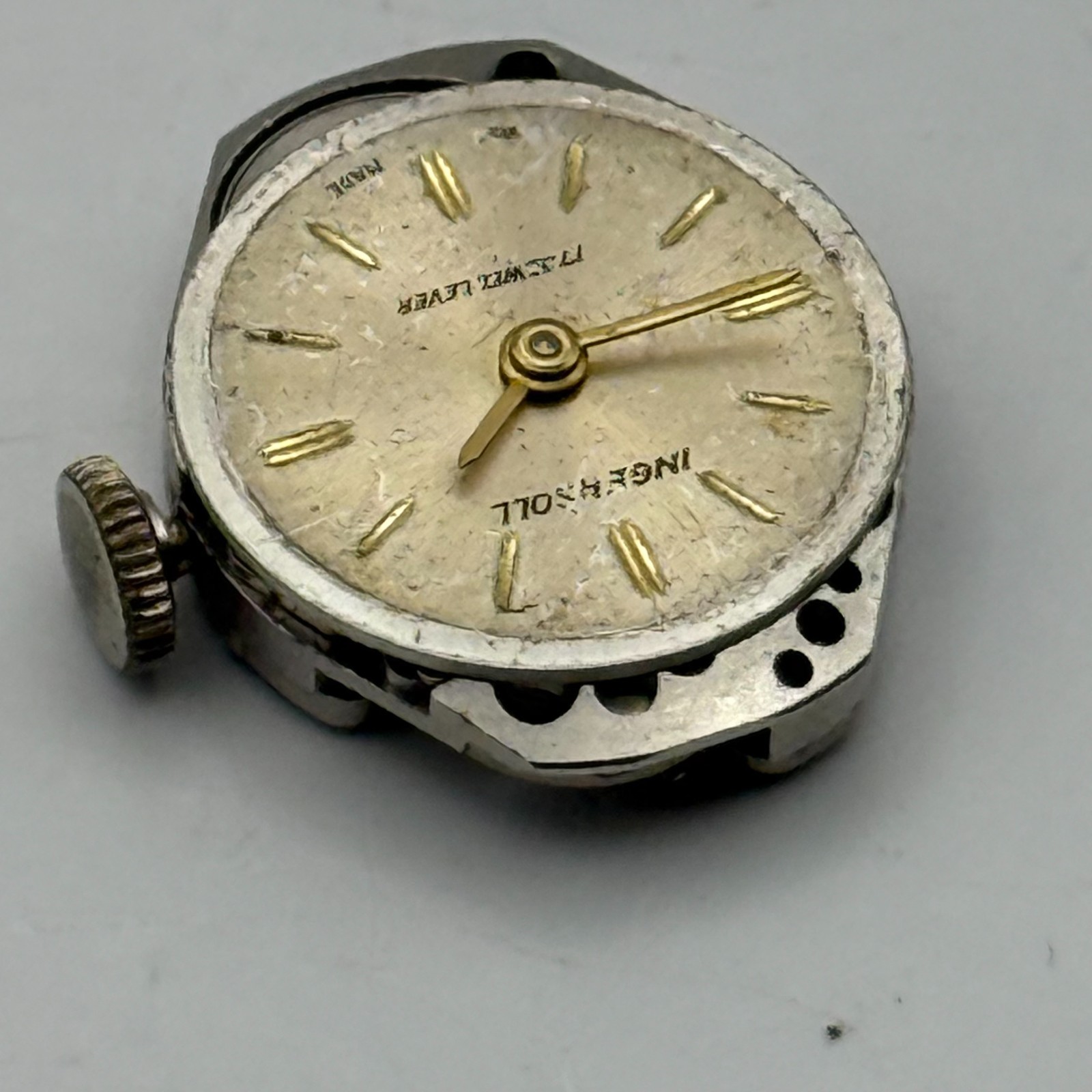 FHF ST 69-21 Watch Movement Ingersoll 17 Jewels Lever Manual Wind Parts 17.7mm