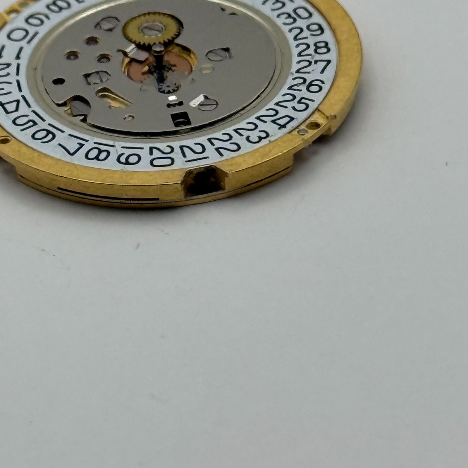 Ronda 1006 Watch Movement Quartz Swiss 8 Jewels Vintage Parts Repair 23.8mm