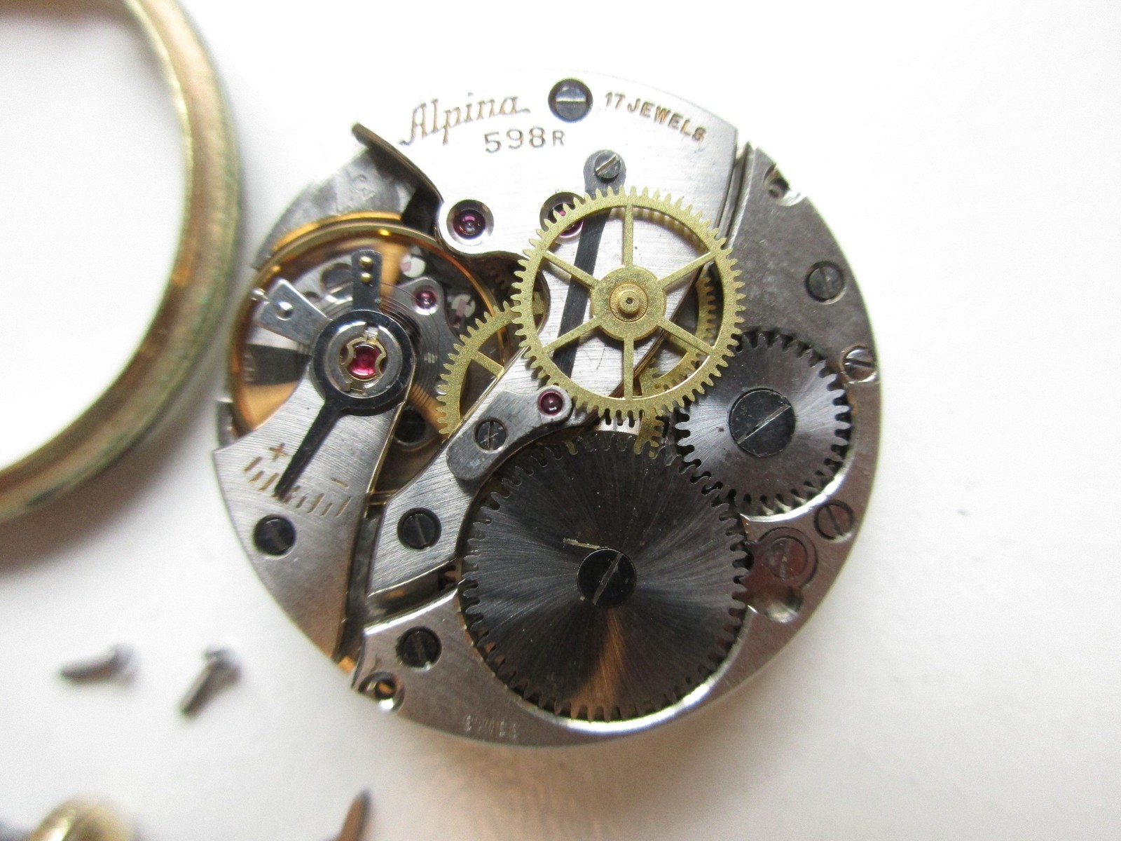 Alpina cal. 598R Swiss vintage watch movement – parts loose – running