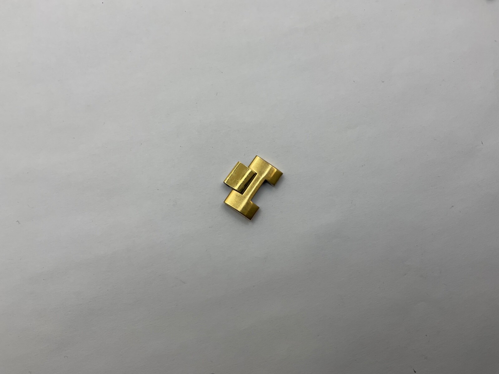 Movado Bold full link MB.01.1.34.6156 or MB.01.3.34.6136 gold tone 22mm