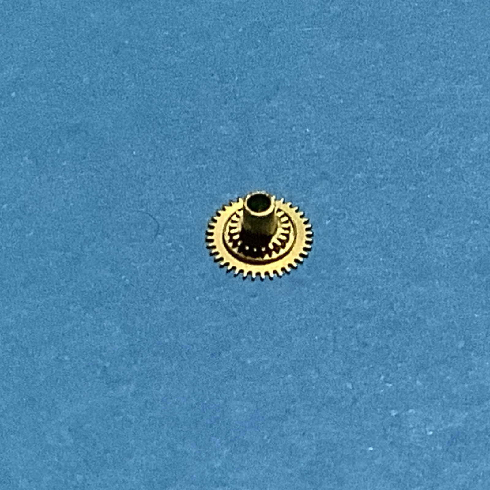 CLASSIC WATCH PARTS. SLAVA 2428 Hour Wheel
