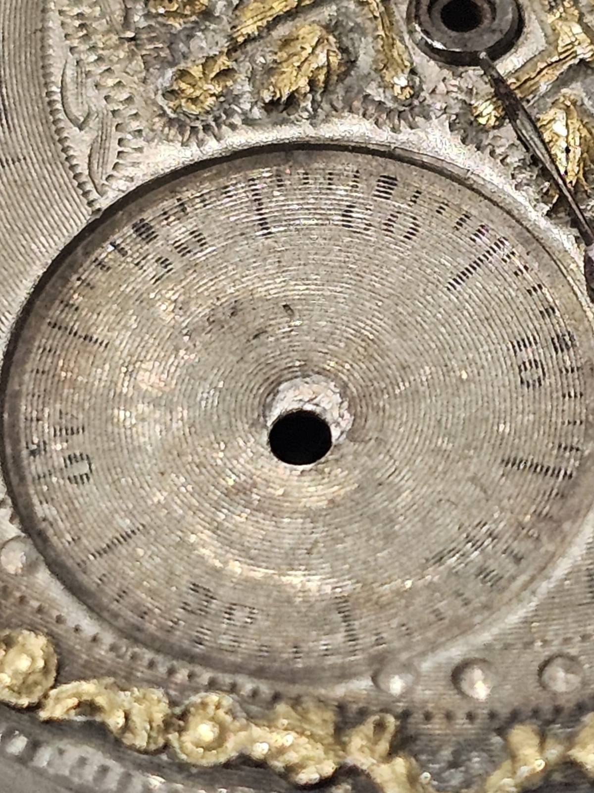 FLEURIER SILVER GOLD POCKET MOVEMENT WITH MALTIC CROSS – NUMBER 147 -…