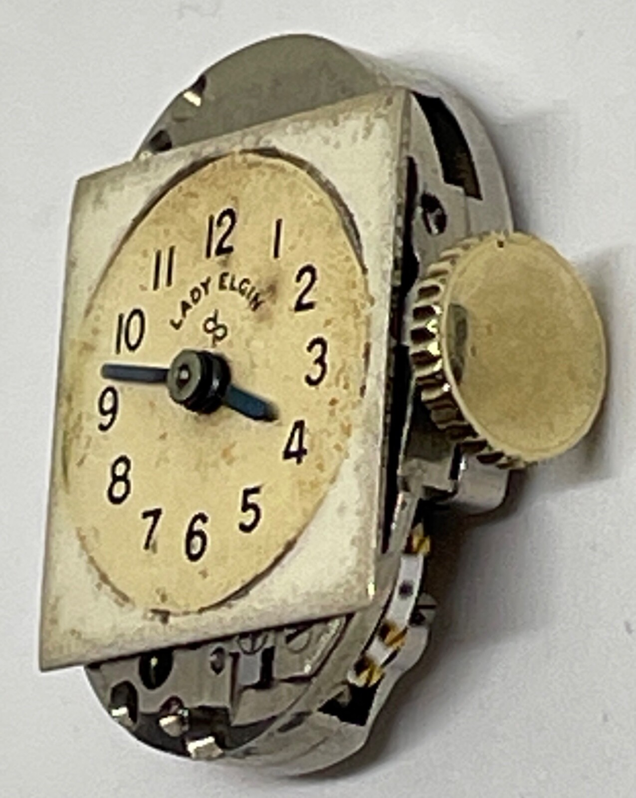 LADY ELGIN 650 MOVEMENT 19 Jewels 4 Adjustments Runs