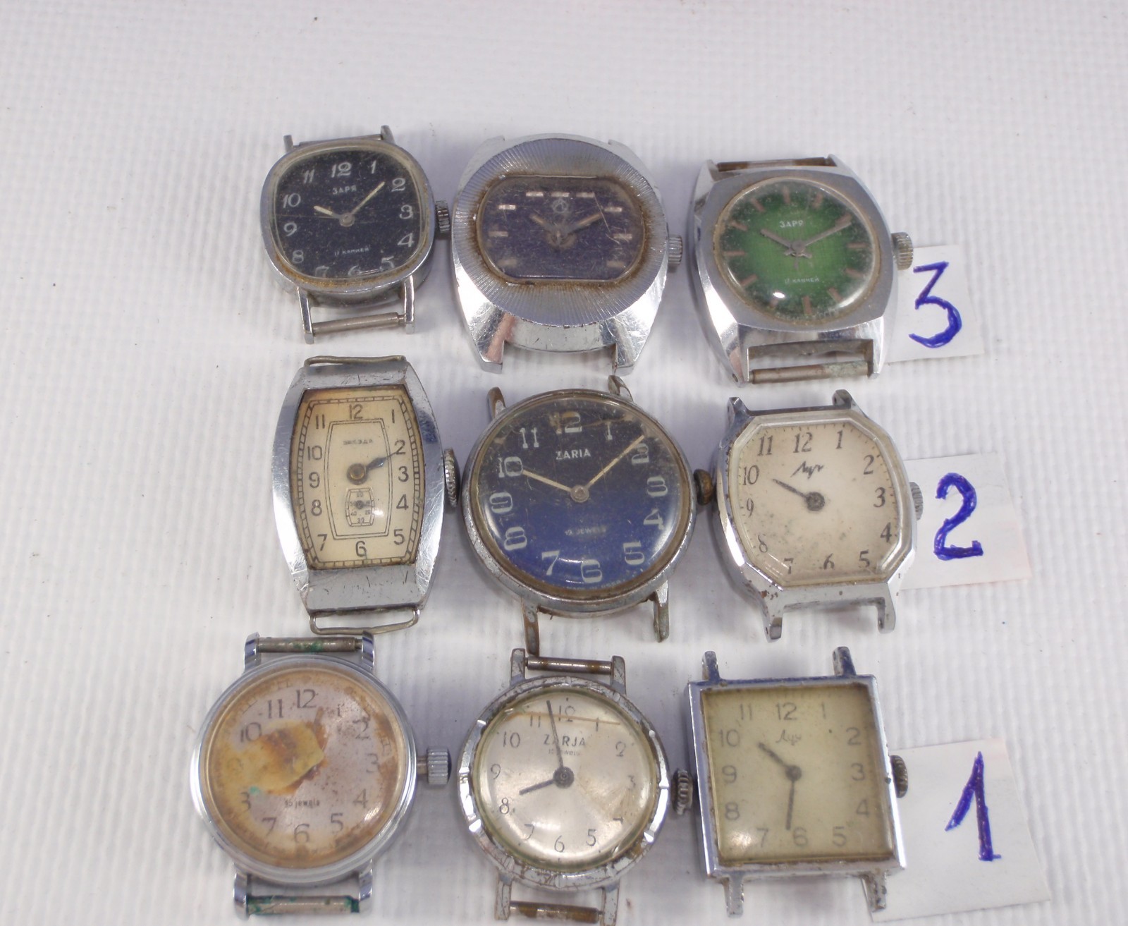 Women’s Watches 30pcs USSR for PARTS or REPAIR Vintage Soviet Mechanical Watch