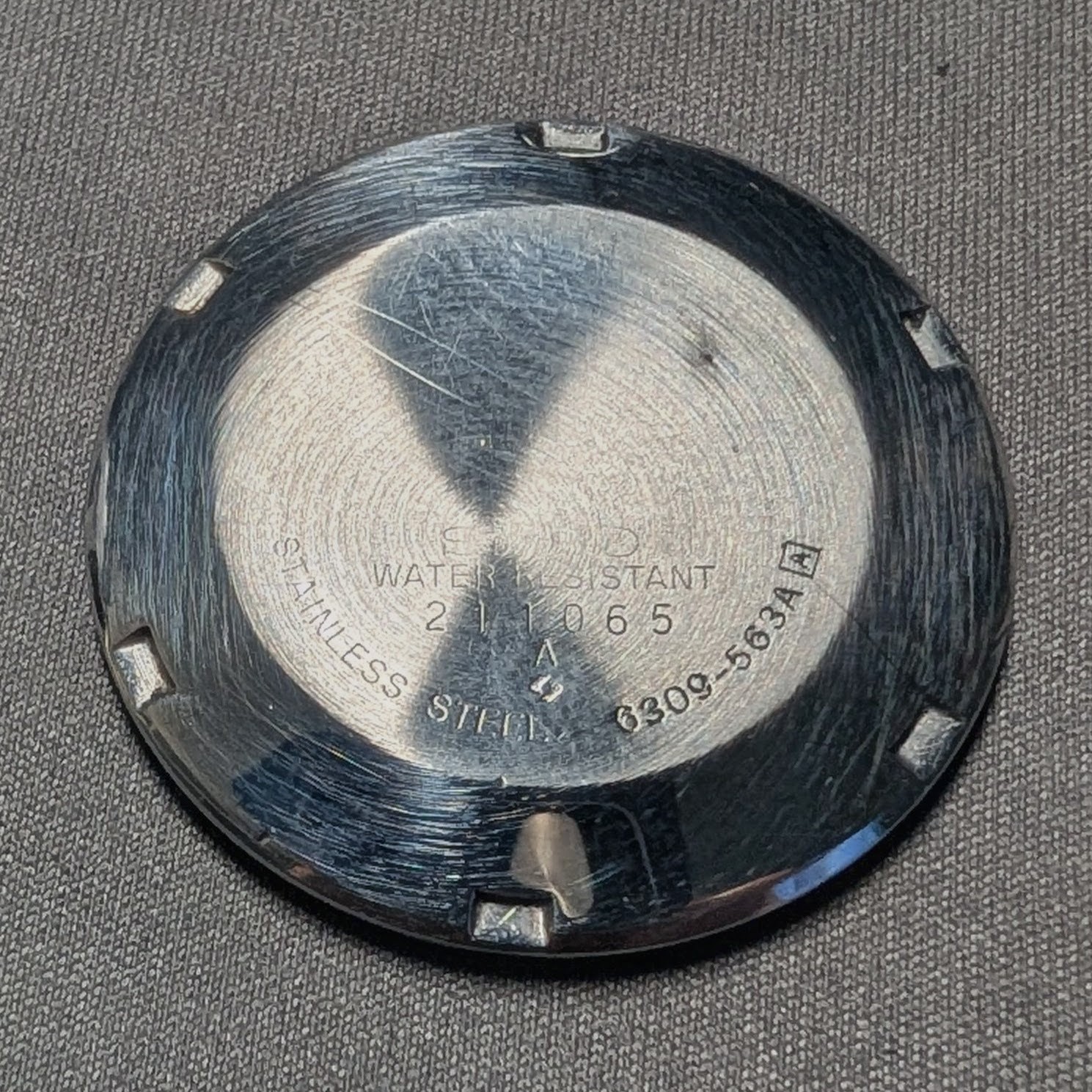 USED GENUINE USED CASE BACK COVER SEIKO 6309-563A