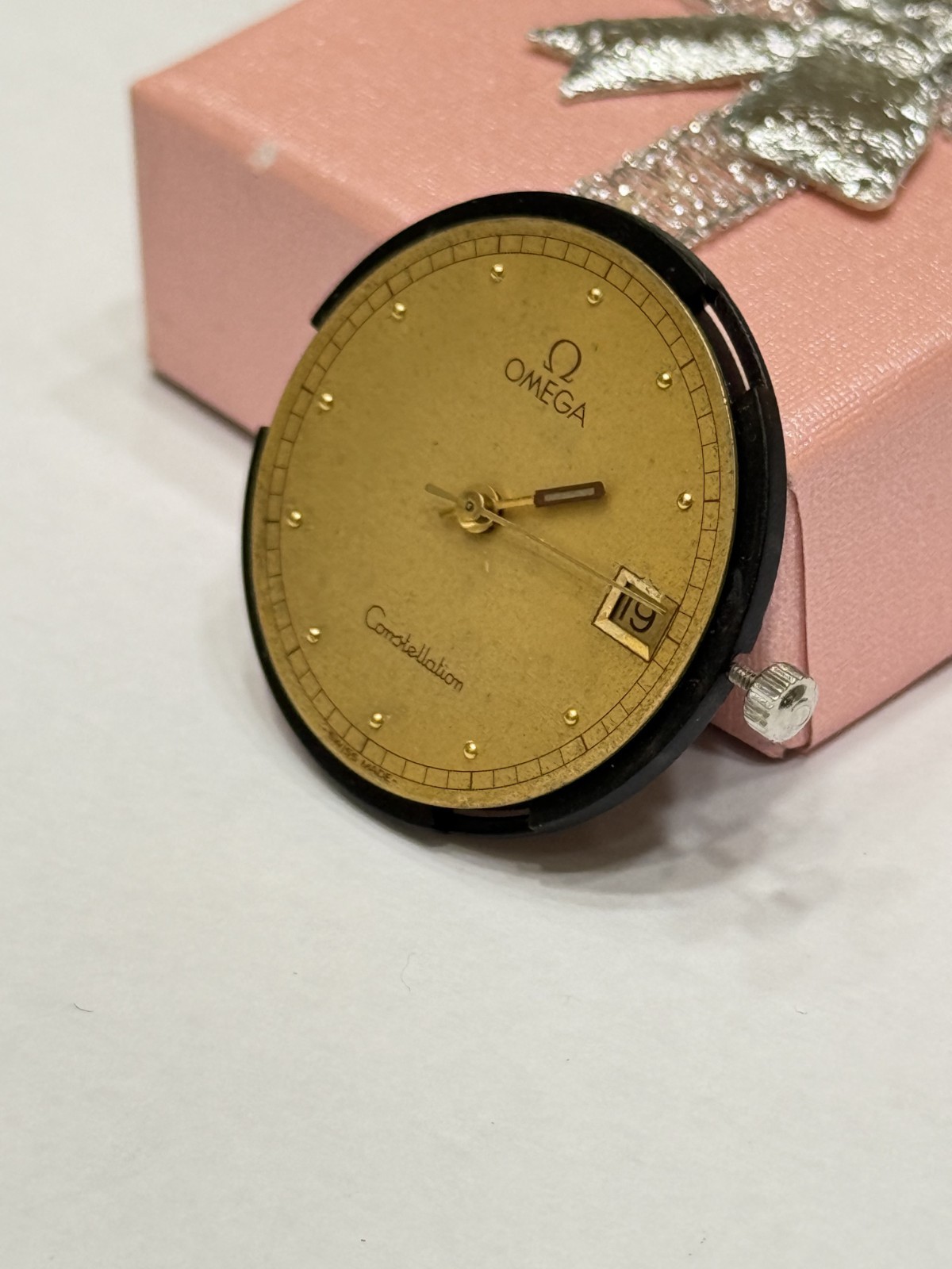 Movement Omega Eta 255.461 Quartz Swiss Made 7 Jewels In Working Condition