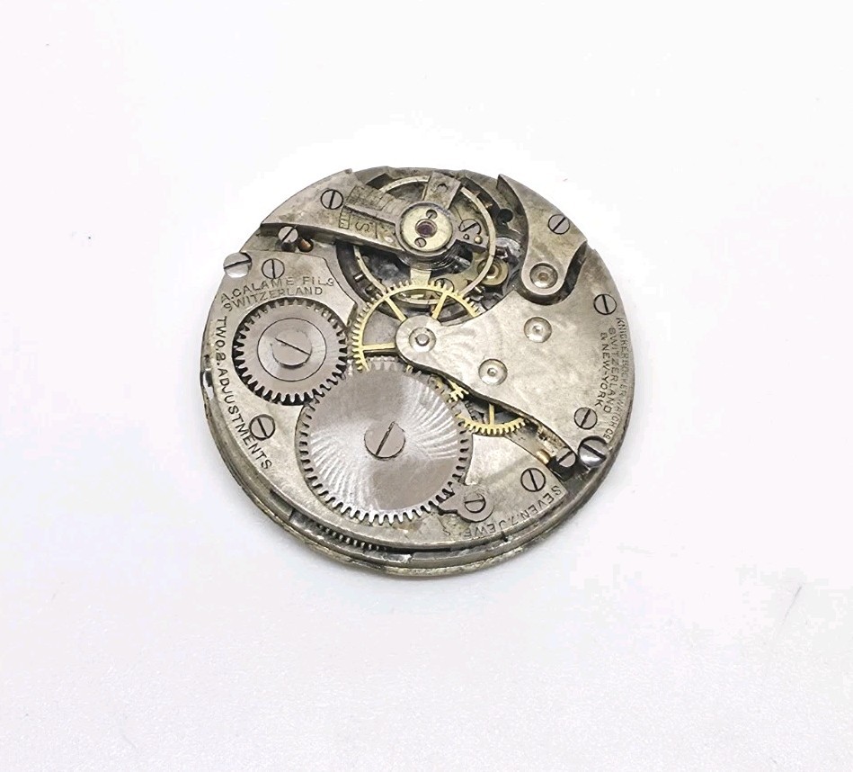 Vtg Knickerbocker A. Calame Fils 7J Mechanical Pocket Watch Movement For Repair