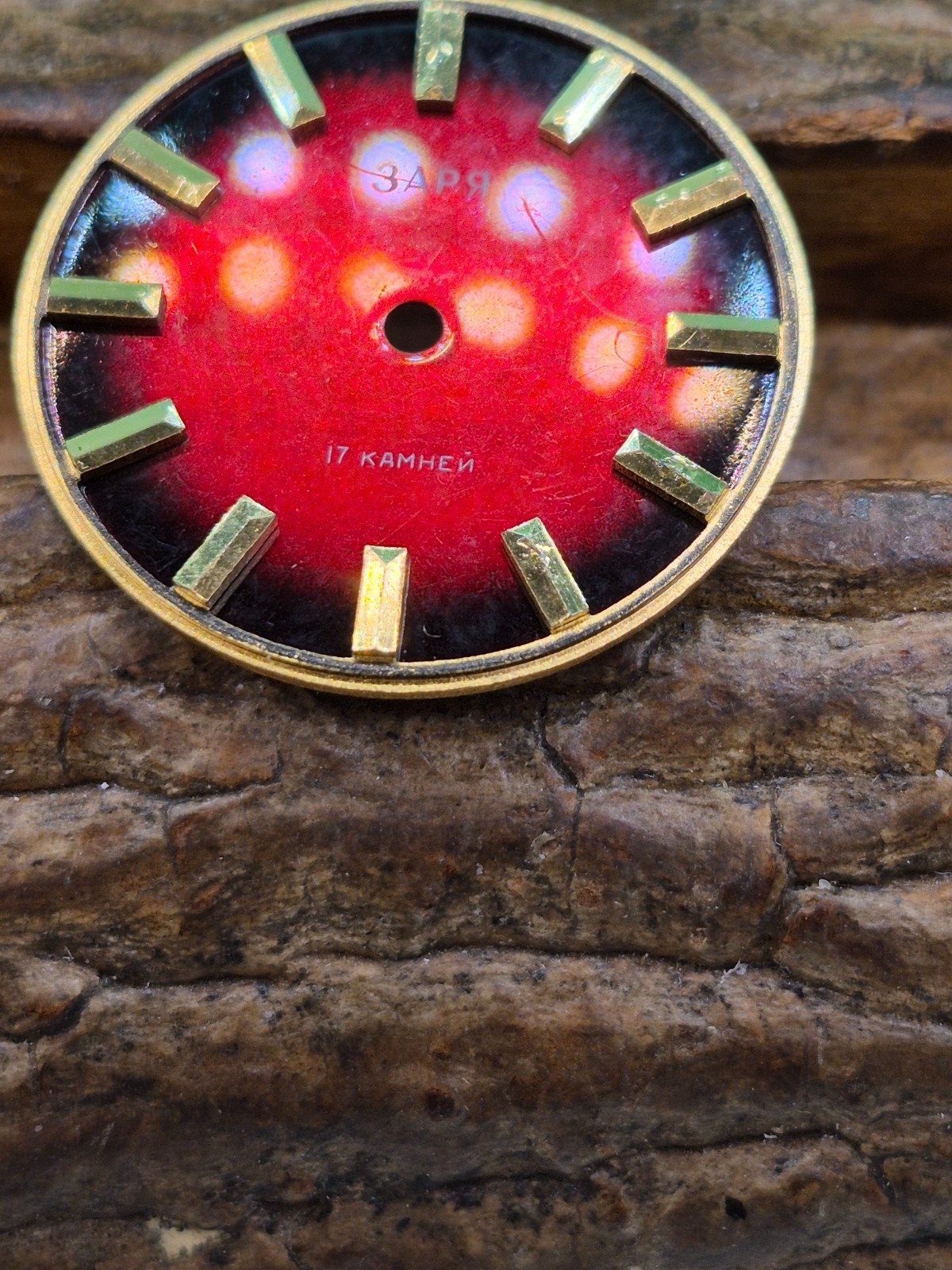 The original dial of the Soviet Zarya wristwatch