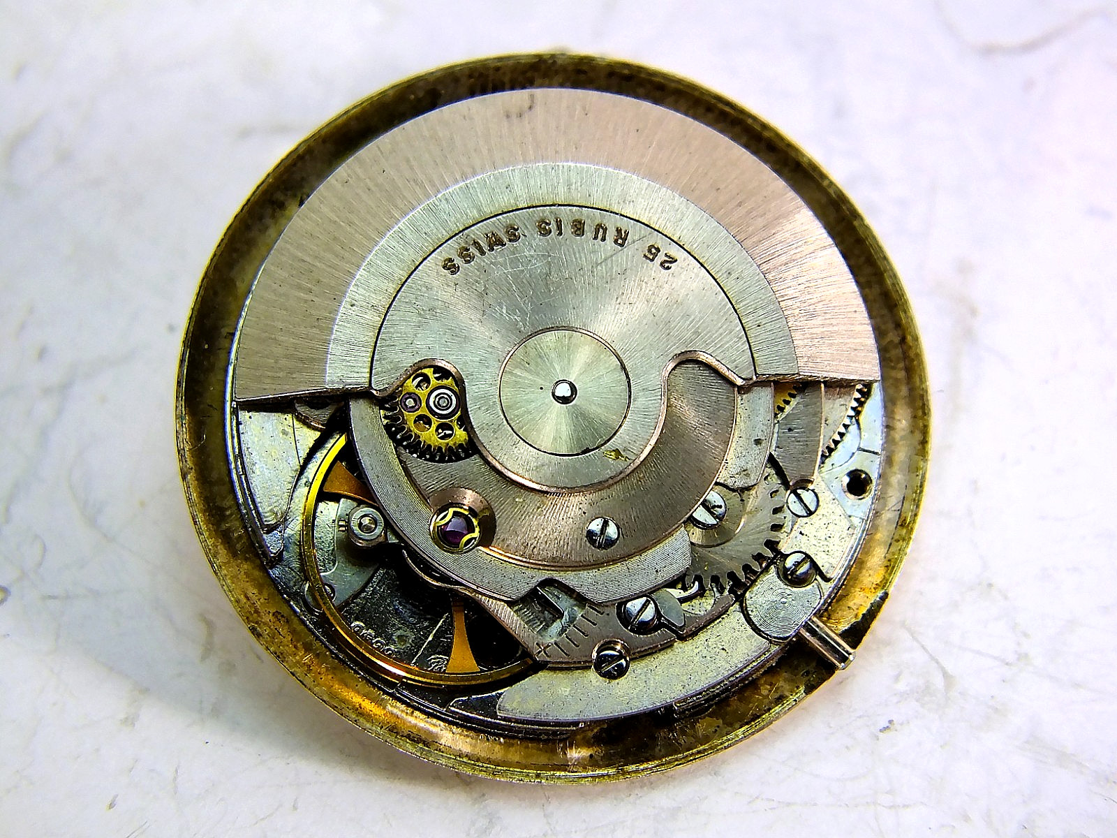 Vintage 25J ETA 2522 Automatic Movement w/Date Wheel/Window – GOOD Balance/Staff