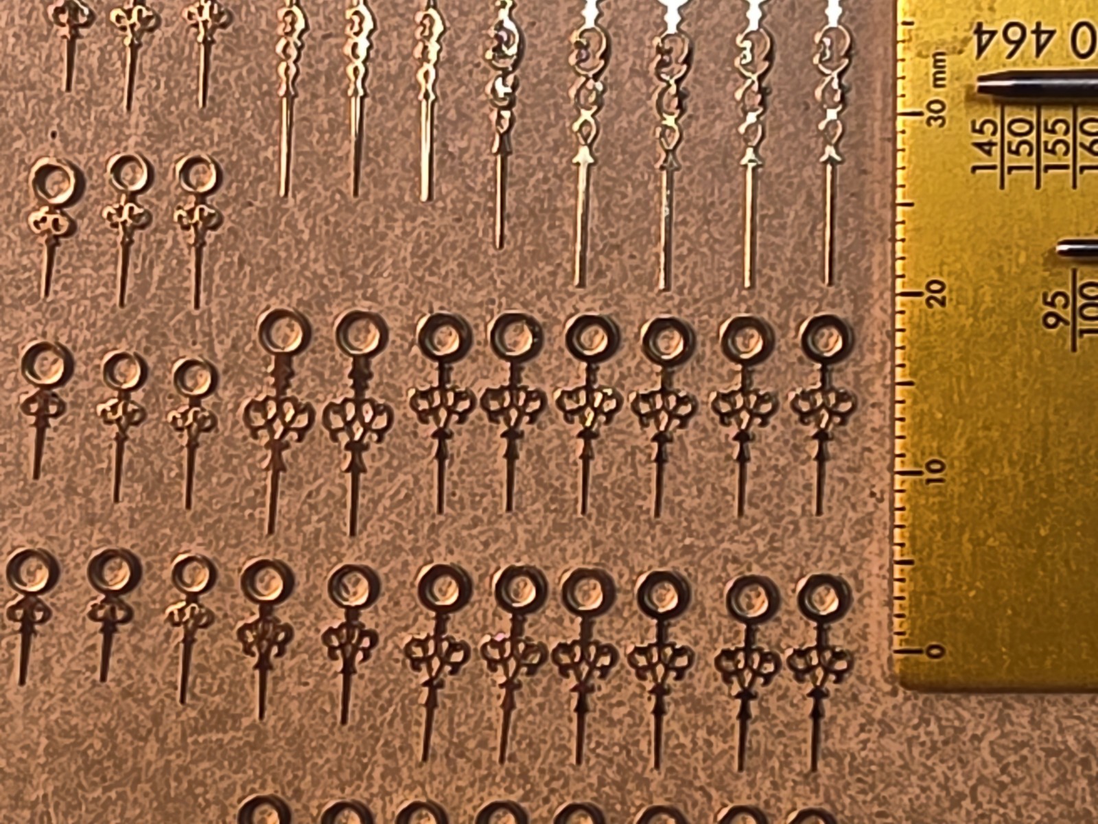 Lot Of 44 Mixed Vintage NOS Gilt Louis Wristwatch Hands-Variety Of Lengths/Sizes