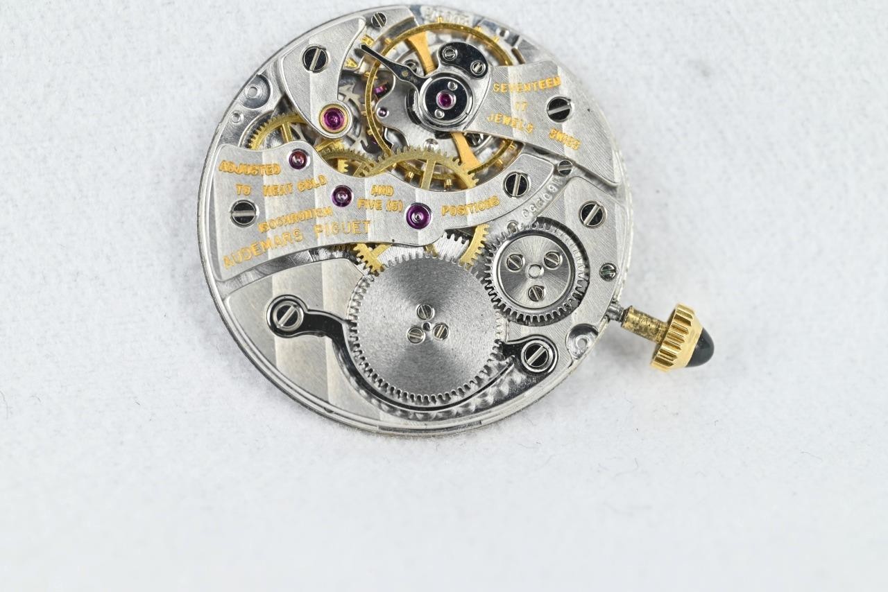 Audemars Piguet Wristwatch Movement Calibre 2003/1 For Spares or Repair