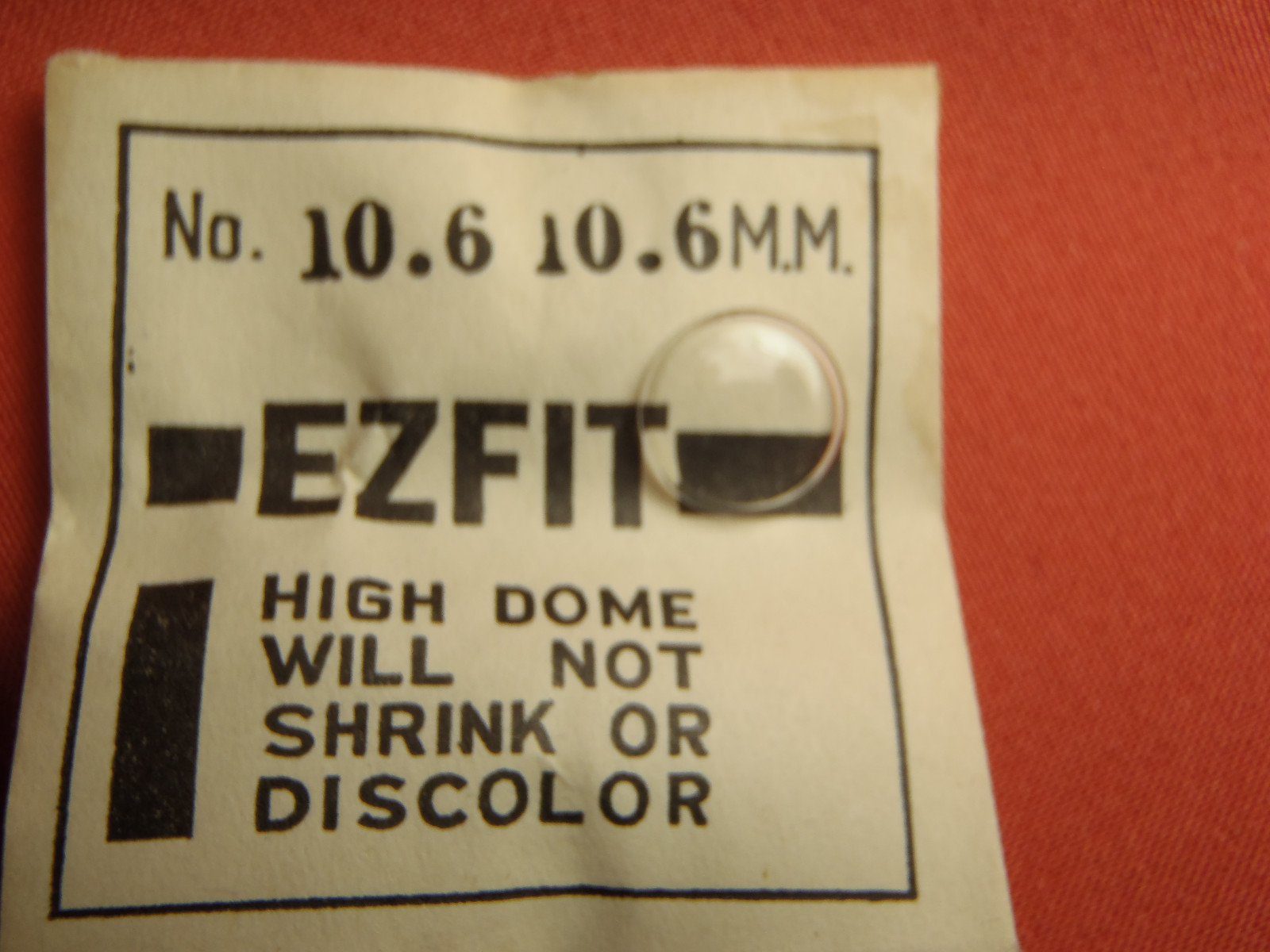 E-Z-FIT HIGH DOME ROUND PLASTIC WATCH CRYSTAL 10.6 MM NOS