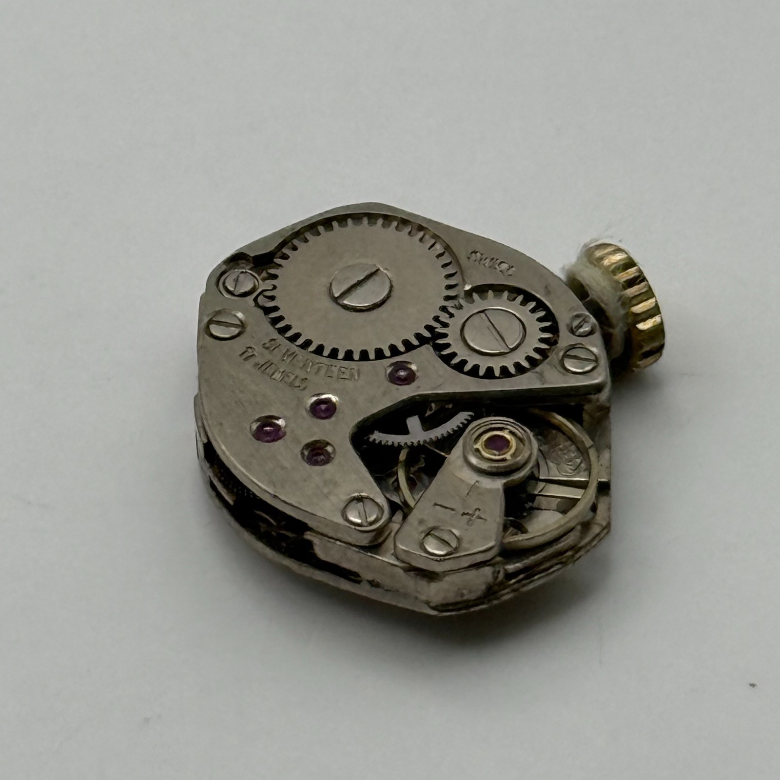 FHF 69-21 Watch Movement Nivada Swiss 17 Jewels Manual Wind Parts Repair 15.3mm