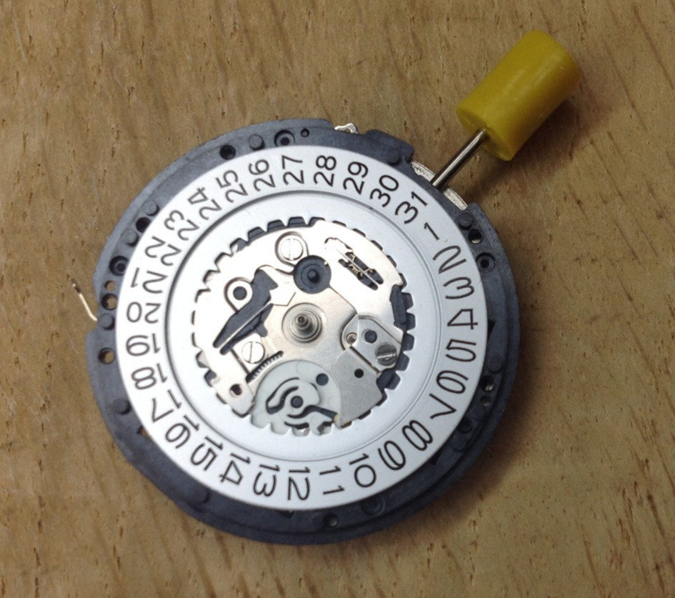 Seiko 5M42A Kinetic Watch Movement – N.0.S – Untested – Parts / Repair – Silver
