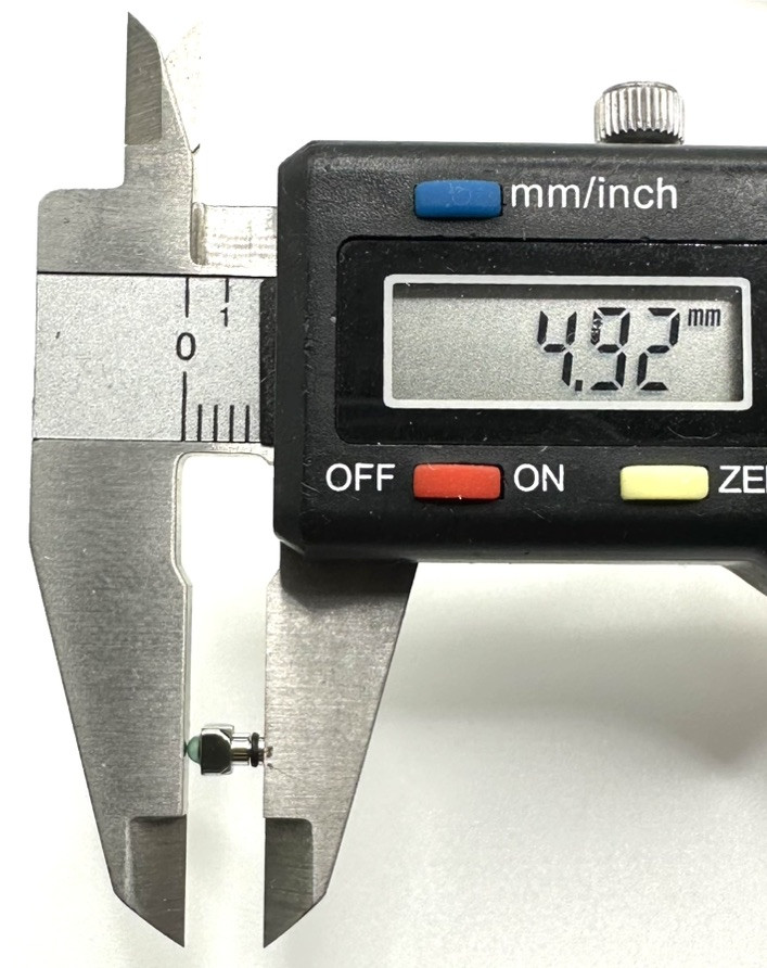 New Genuine Corum Sugar Cube 137.429.47 Stainless Steel 2.95mm Green Stone Crown