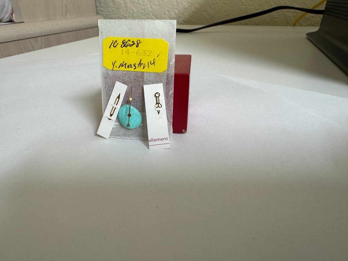 NOS Genuine Rolex Yacht Master yellow gold set of hands 168623 168628 68628