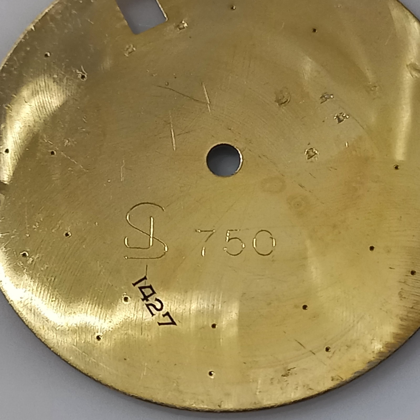 18K OMEGA CONSTELLATION DIAL + SET HANDS FOR CAL 1011 – 3.8 G 18K / 27.4 MM