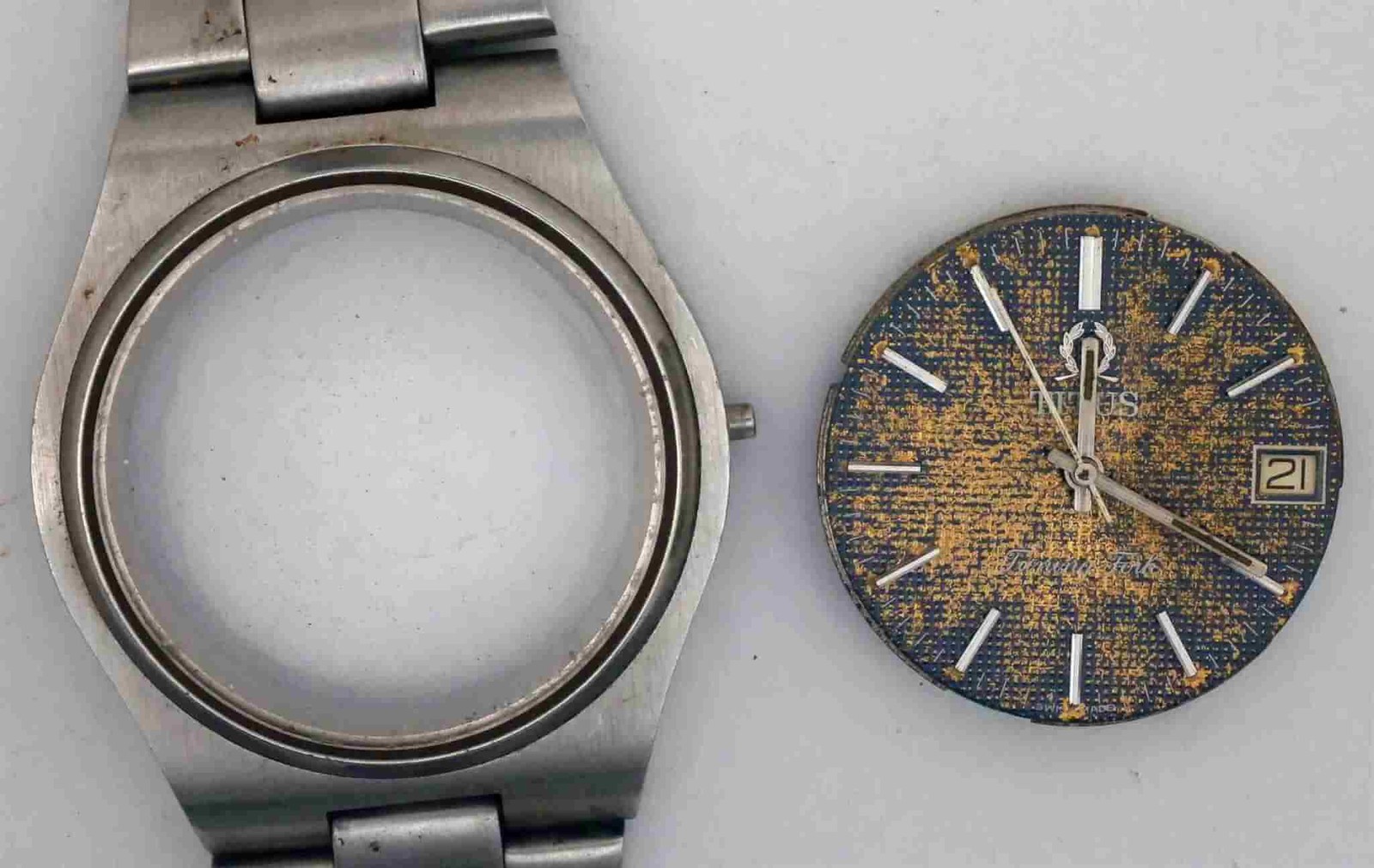 Vintage TITUS Tuning Fork Steel Wristwatch. Ref: 9308. Cal: 9162. For Repairs