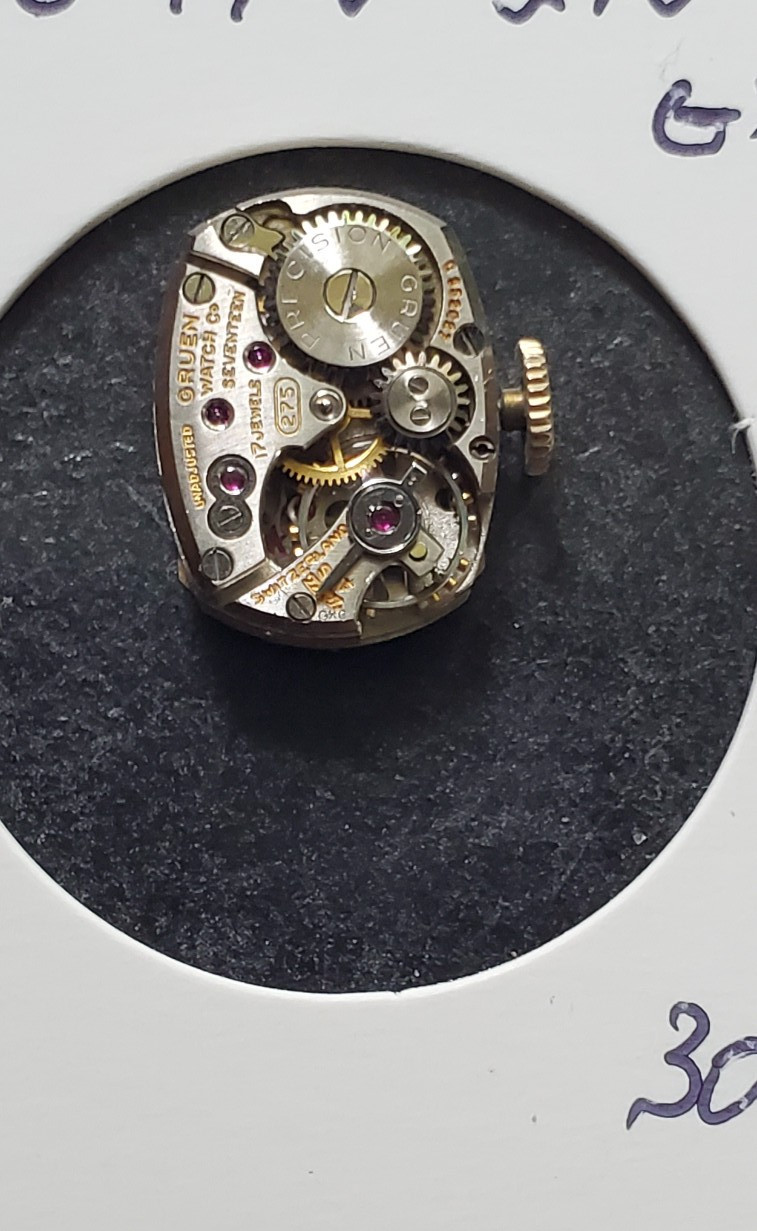 WOMANS GRUEN 17j 275 GXC WRIST WATCH MOVEMENT #3033