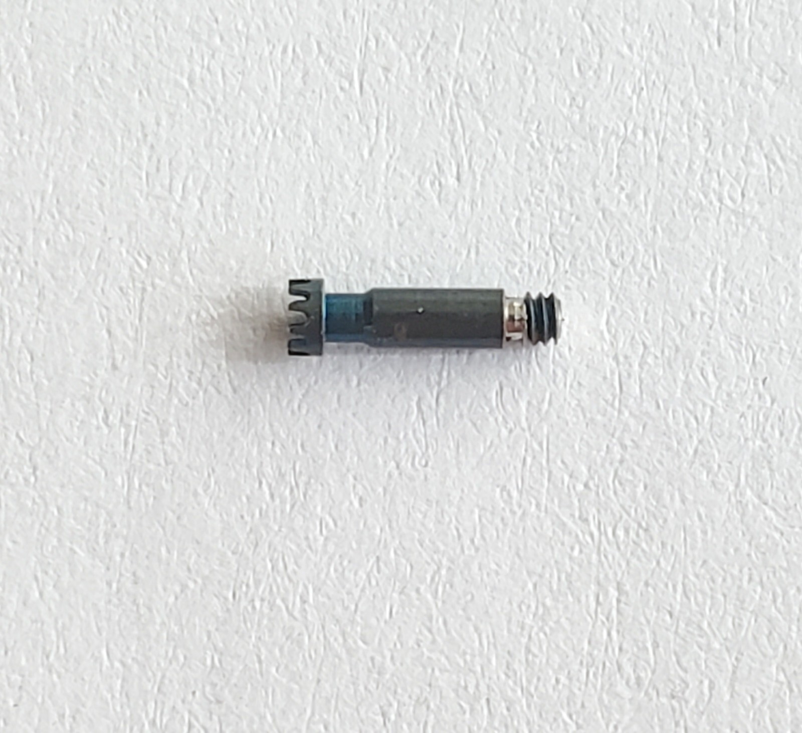 ONE Genuine NOS Bulova Accutron 2185 Upper Hour Setting Stem 648-A2