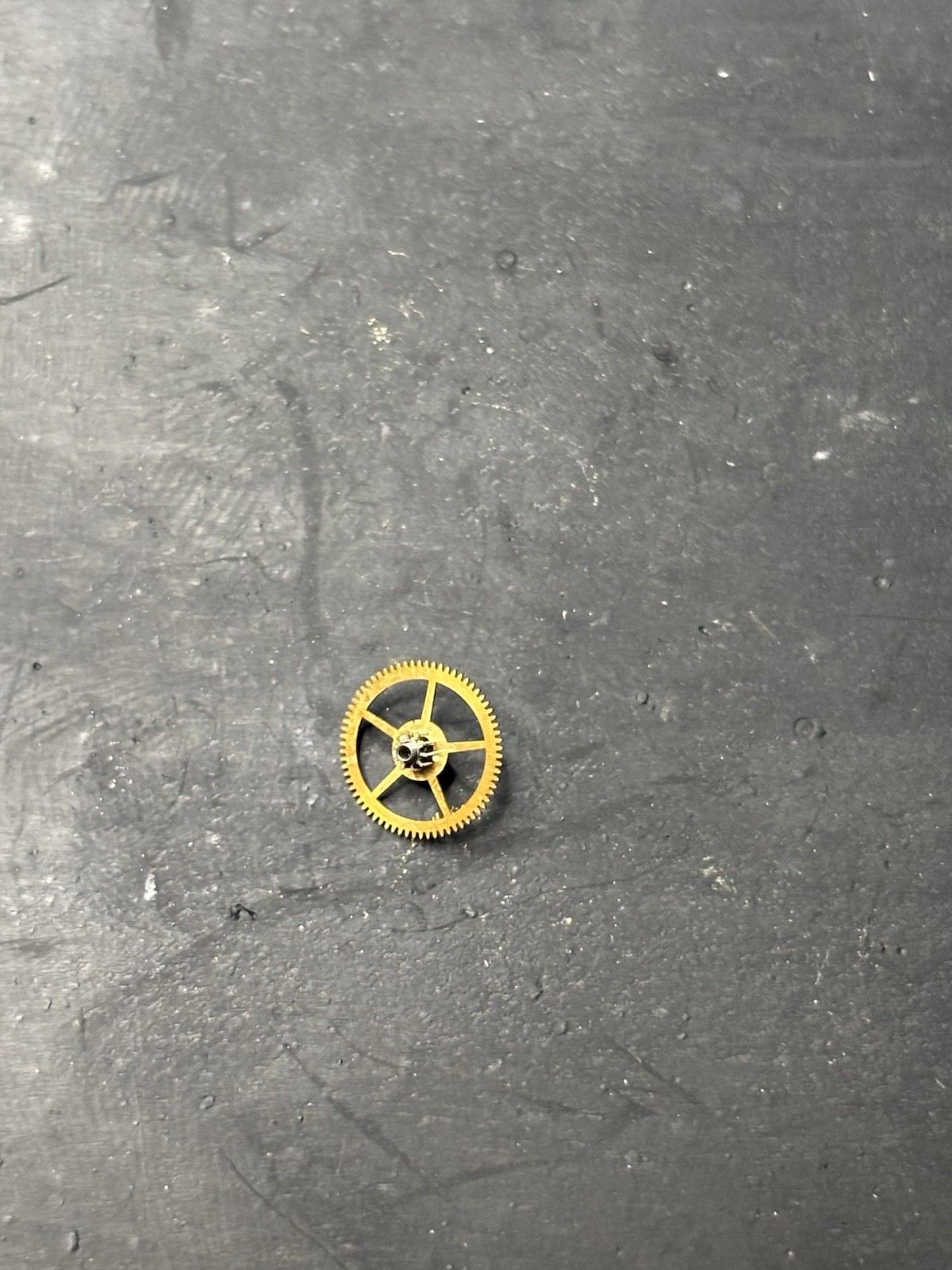 Elgin 720 center wheel