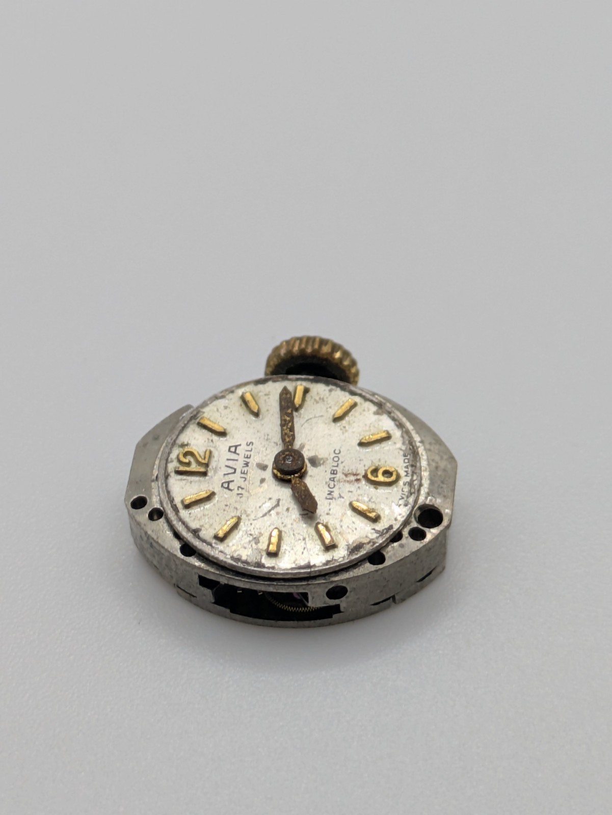FEF 6620 Avia Manual Wind Watch Movement 17 Jewels Swiss 15.8mm Untested