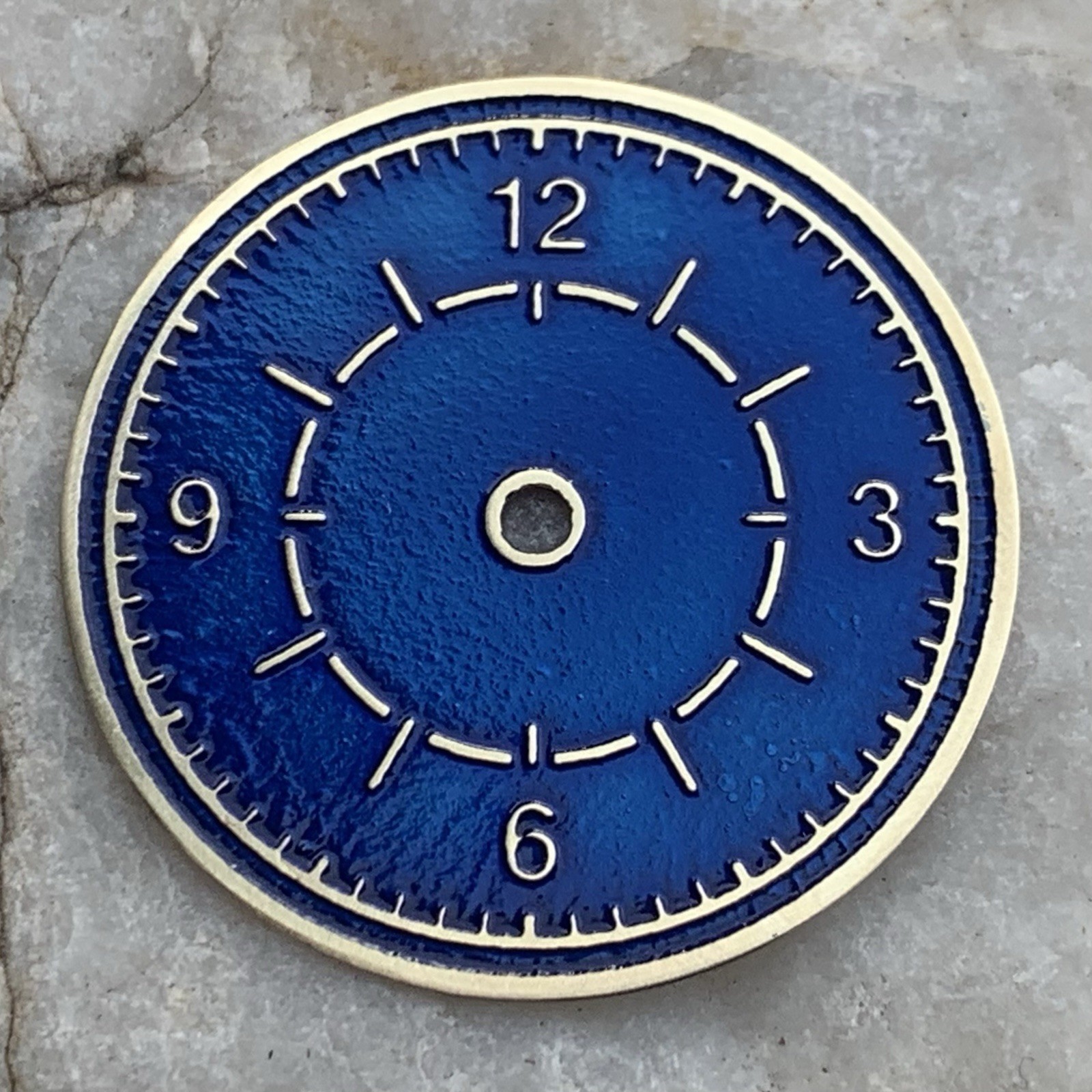 G3 / Ø 28,5 mm – watch dial, hand made, deeply engraved, brass, enamel