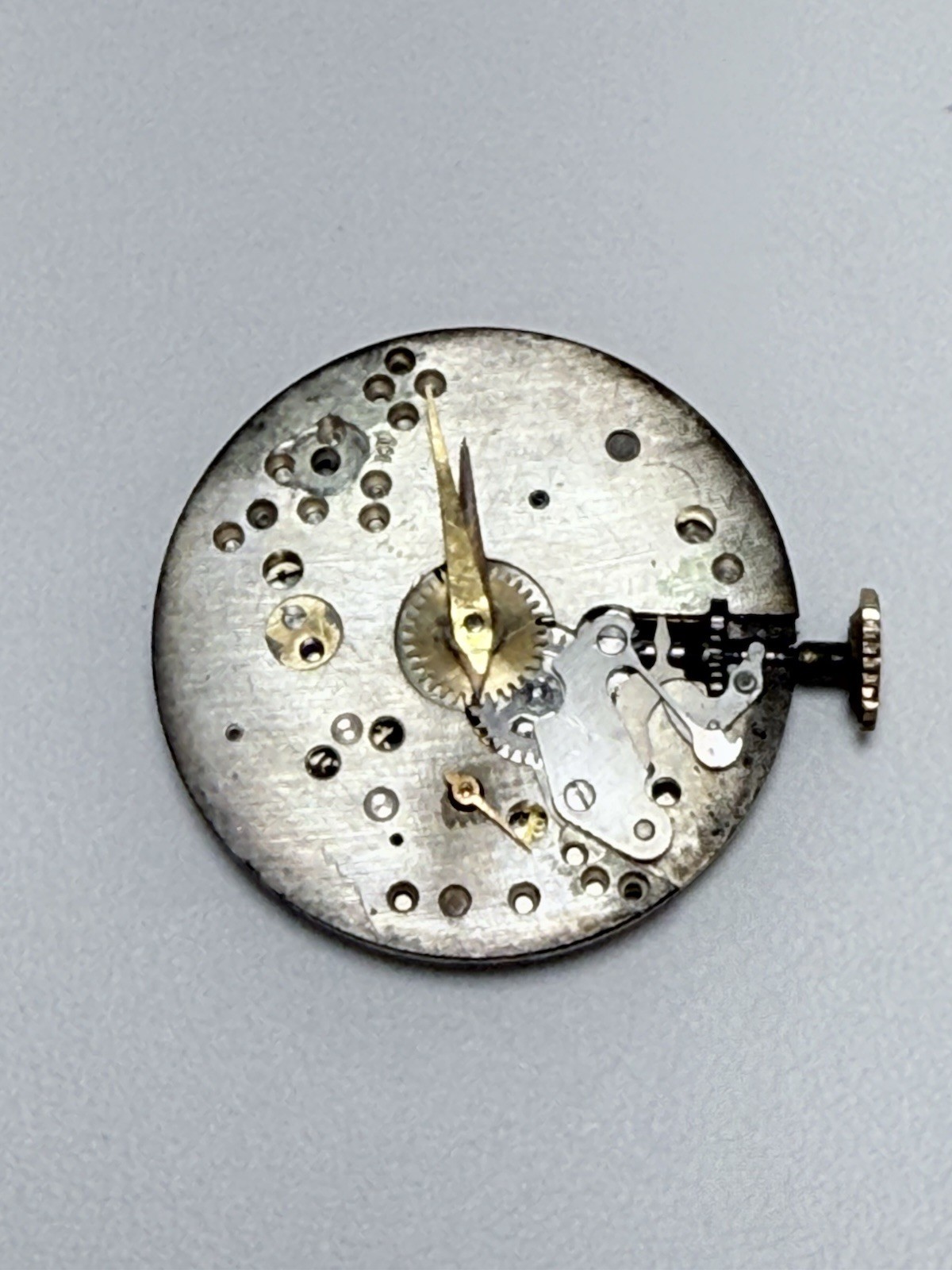 AS 1002/984 Watch Movement For Repair Or Parts Working Balance
