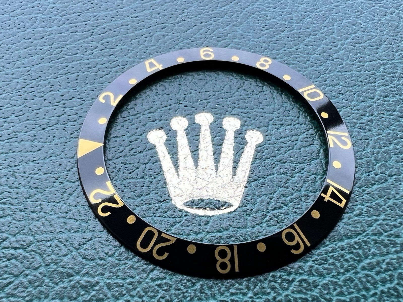 Vintage ROLEX GMT-Master 1675, 16753, 16758 Black & Gold Thin Font “Big 4” #1419