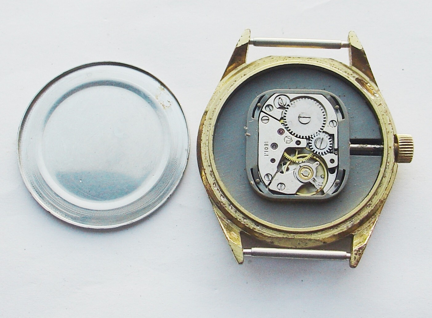 Vintage Mens watch Luch Belarus (USSR) Black Dial