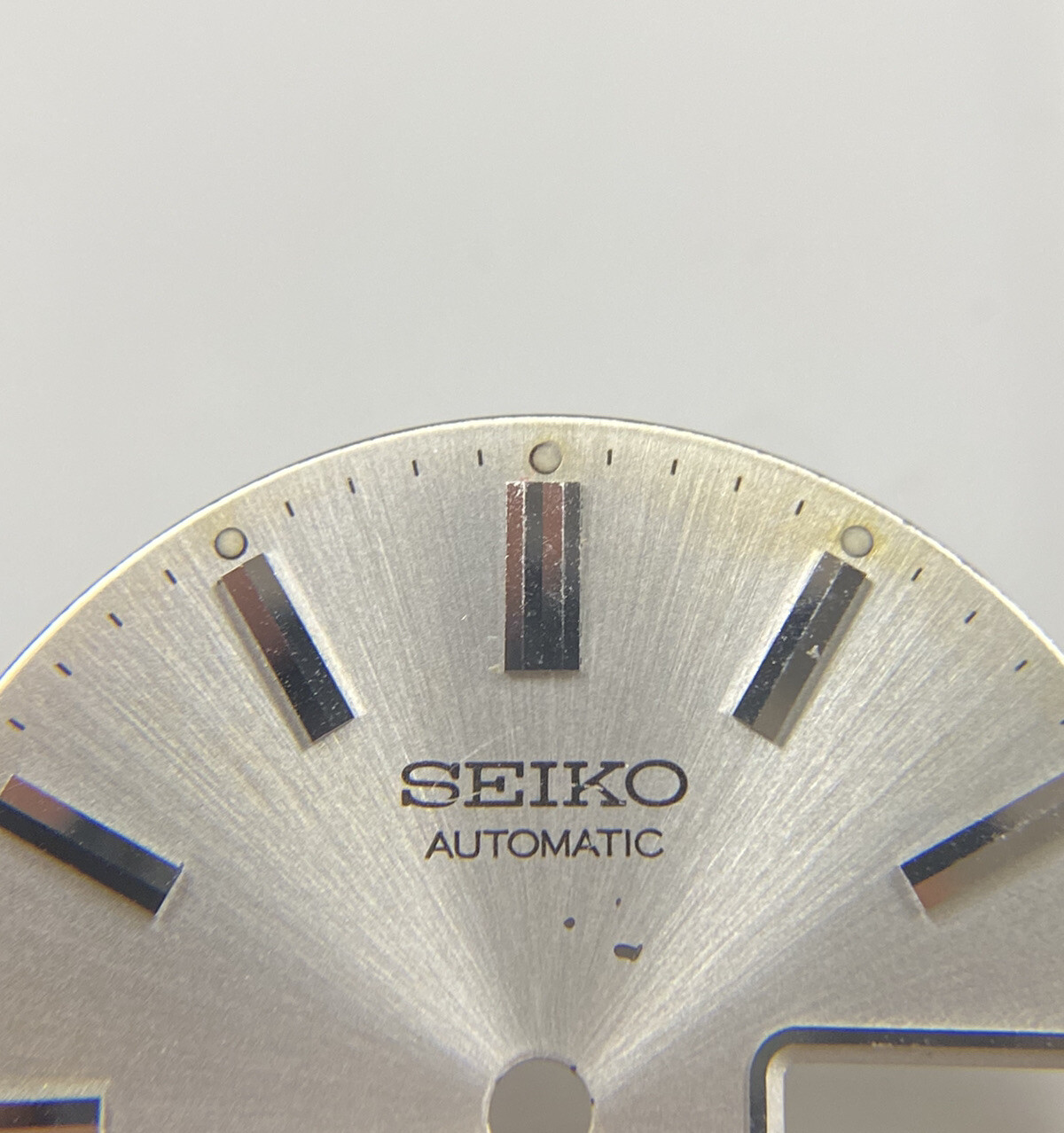 Genuine Seiko Automatic 17 Jewels Silver Dial Day/Date 7006-8009R 28.5mm