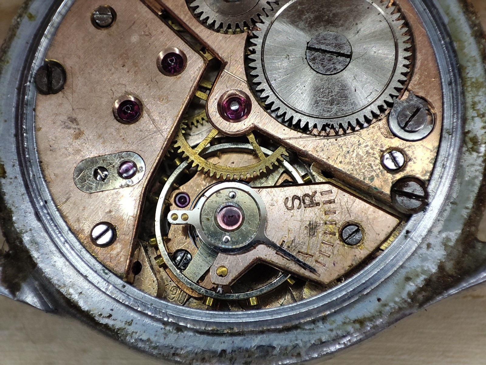 fef 190 douglas Watch movement – 29.4 mm – for parts and spares
