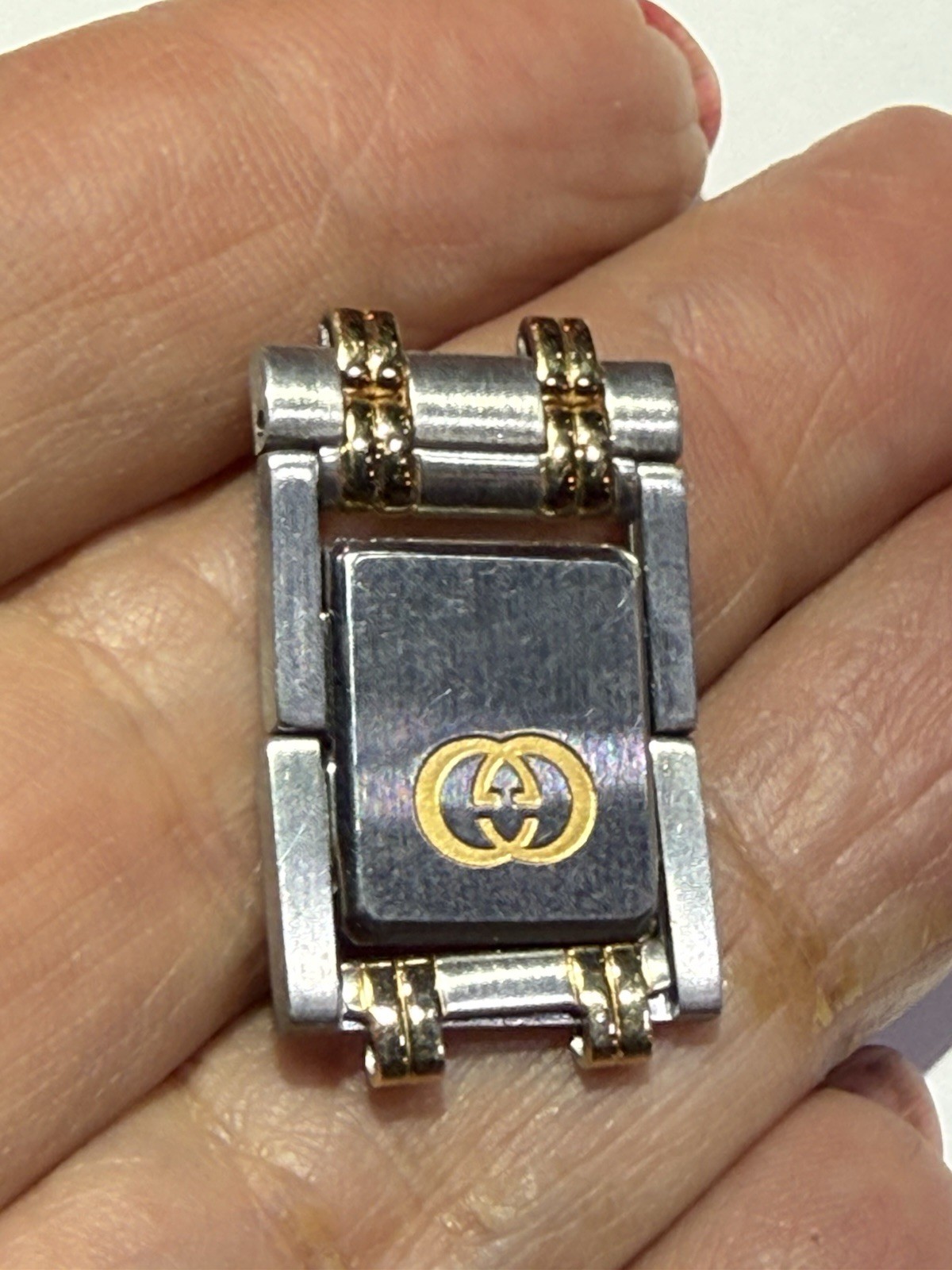 New Old Stock Vintage Gucci 9000M Mens Watch Band Lock