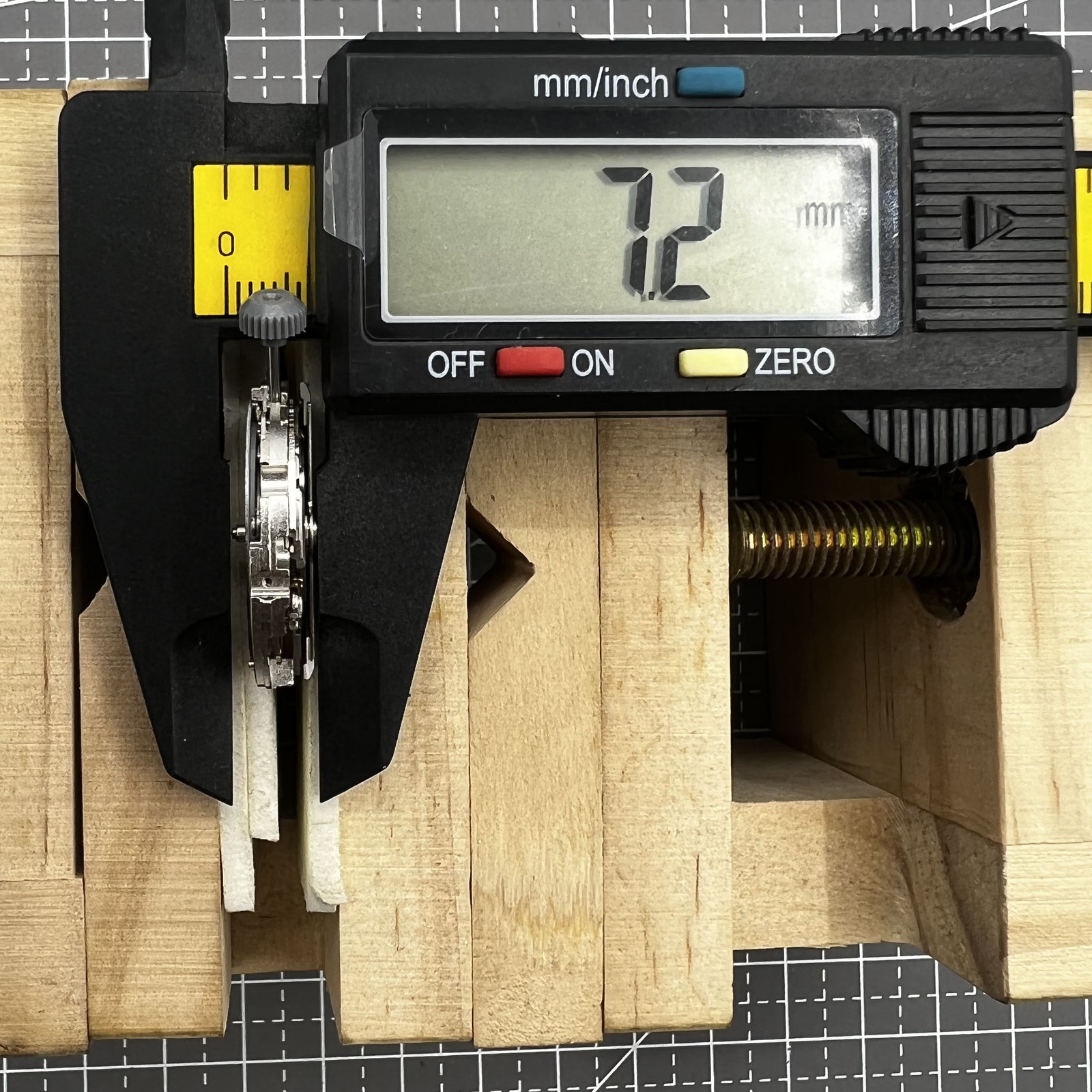 Miyota /Citizen 8215 Black Dial Date At 3 Automatic Mechanical Movement