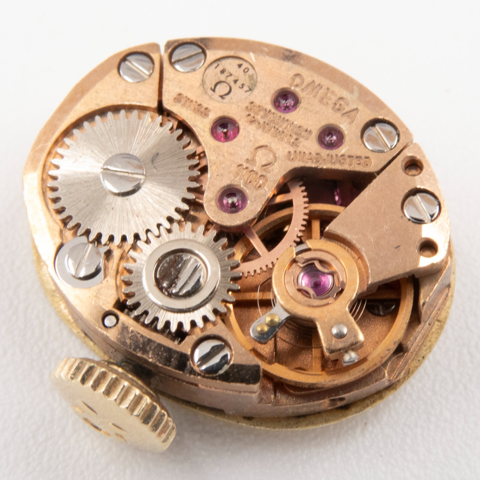 Vintage Omega Caliber 1100 17-Jewel Wristwatch Movement, Keeps Time