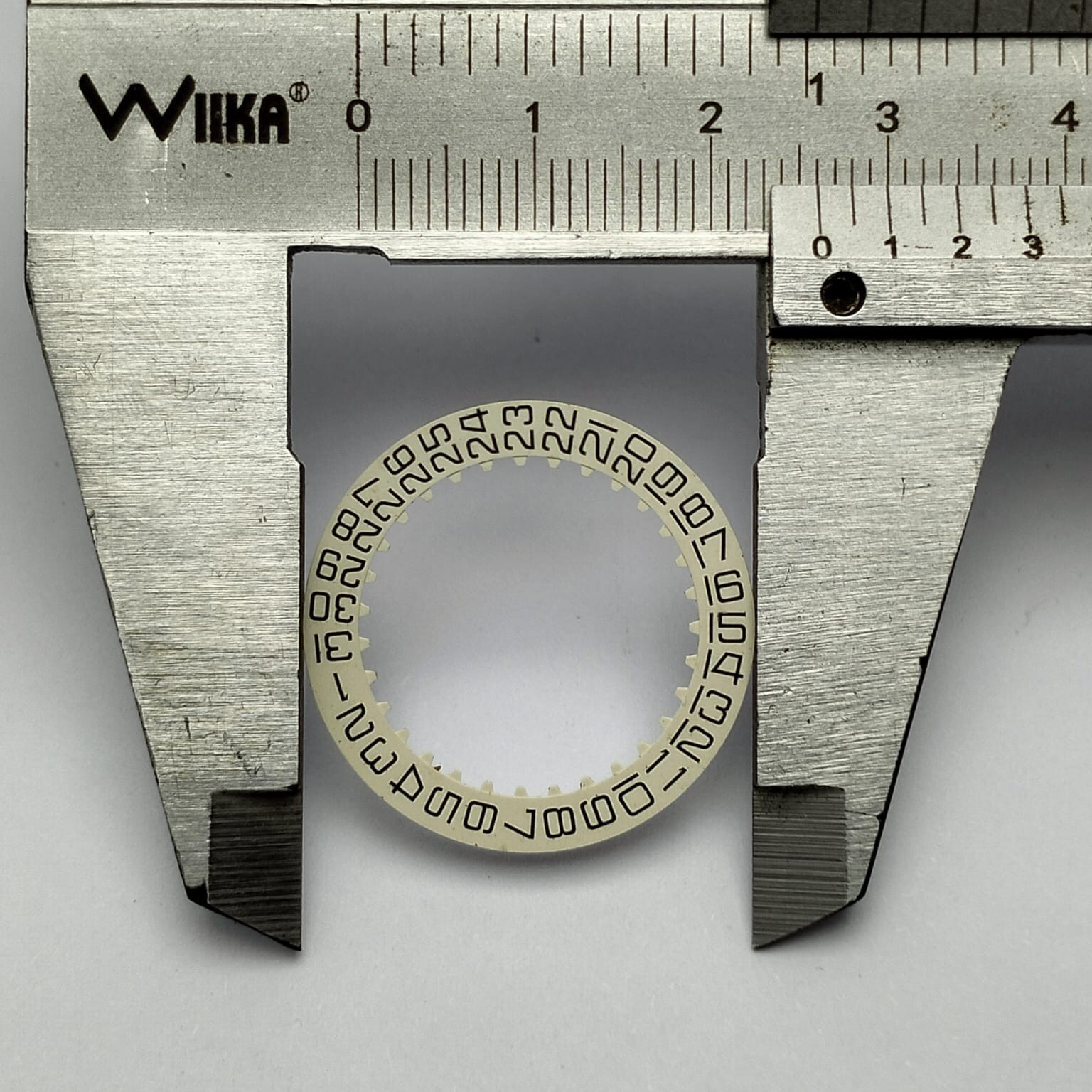 Omega ESA 9162 9164 Tuning Fork Date Calendar Disk Watch