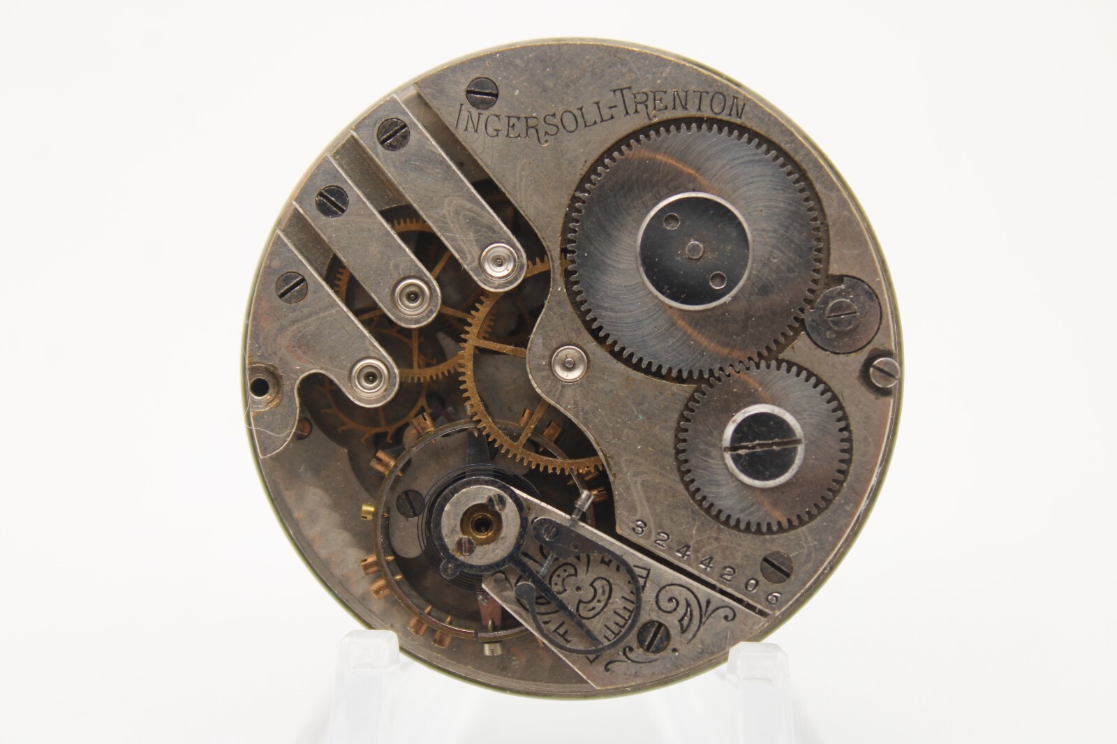 1900-1905 INGERSOLL TRENTON POCKET WATCH MOVEMENT 3244206 (OJ)