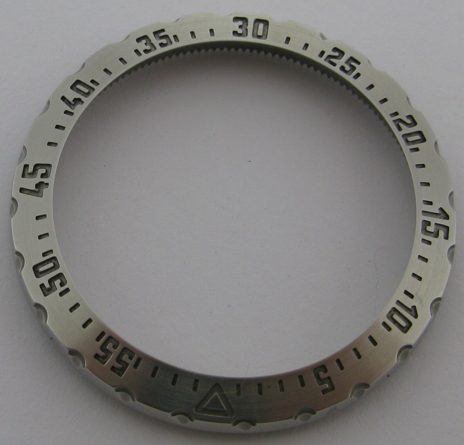 Breitling watch Bezel incomplete(screw) for parts or project