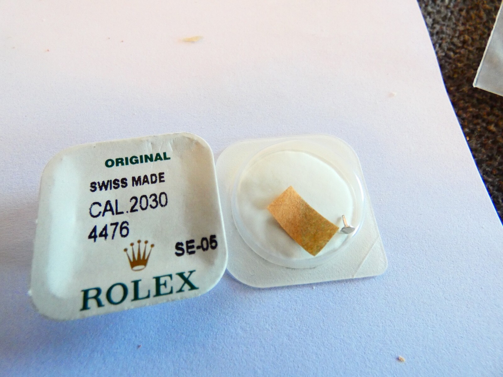 Rolex 2030 4476 Axel for Oscillating Weight, Authentic, New, SEALED original