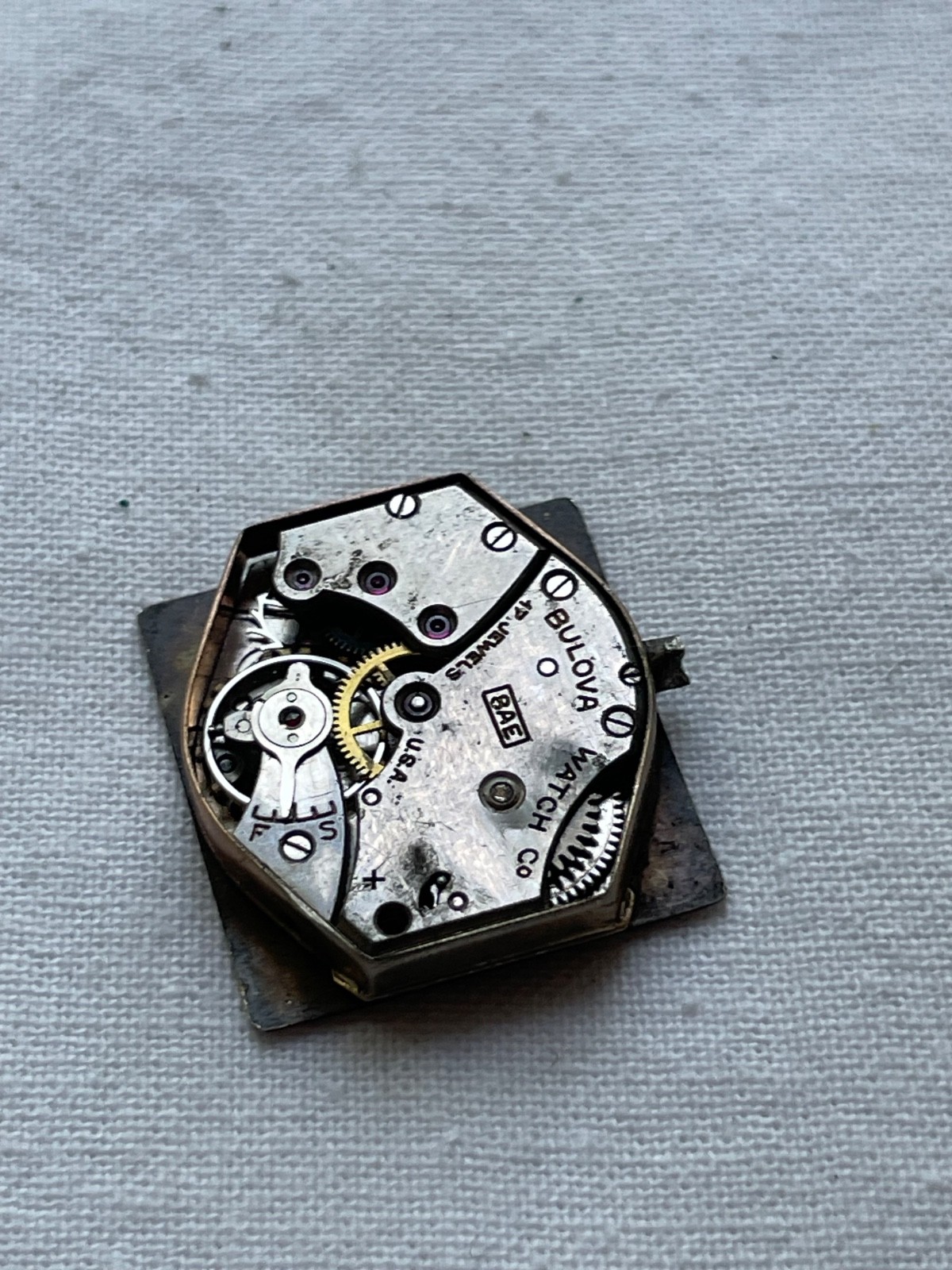 Bulova 8AE – movement for mens watch AS IS, lot 2306