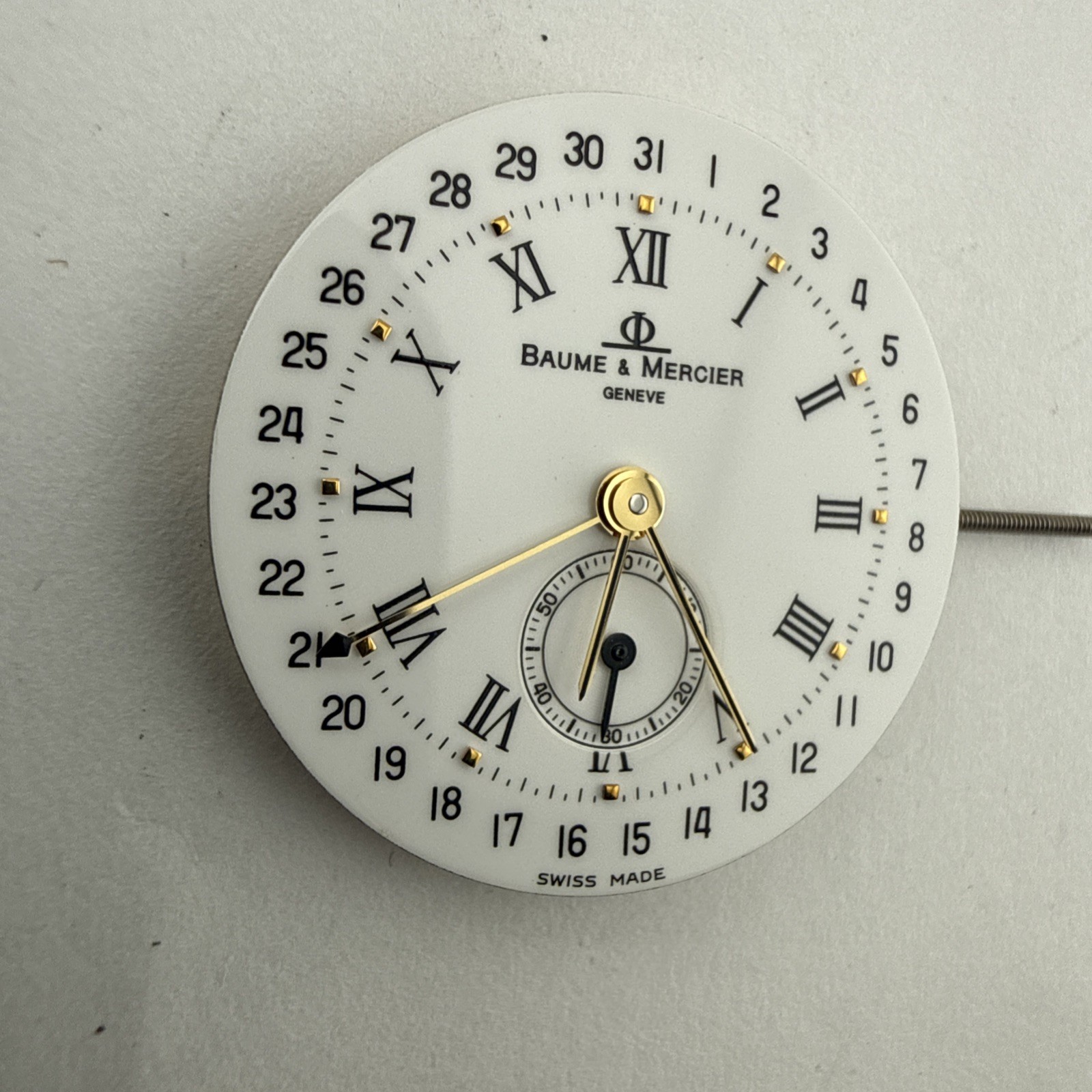 NOS Baume & Mercier Pointer Date ETA 255.491 Watch Movement Quartz Swiss