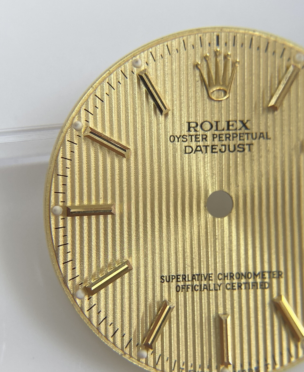 Genuine Rolex Datejust Midsize Champagne Gold 31mm Tapestry Dial 68273/68278
