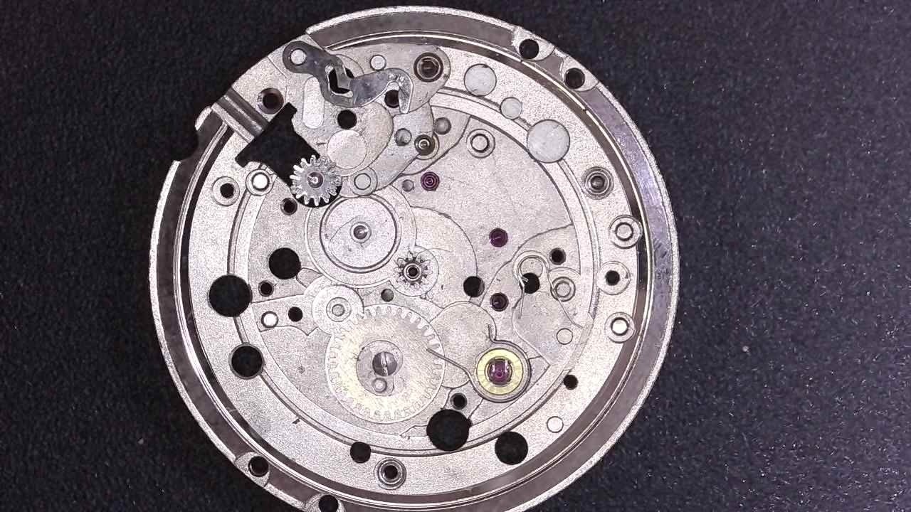 Ancienne Platine De Mouvement Montre Incomplete Cal. INT. 7525