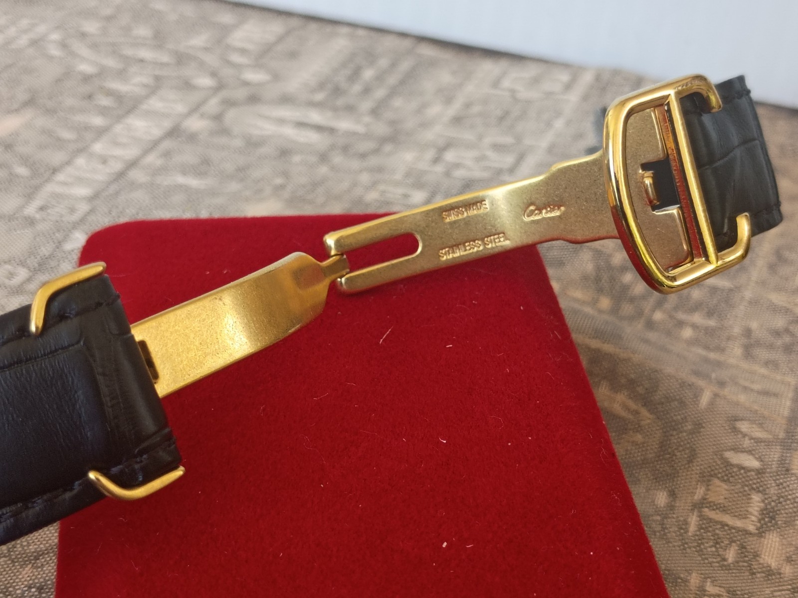 💥Original CARTIER Deployment Buckle Gold Plated 19mm Roadster 2510 W/ L Strap💥