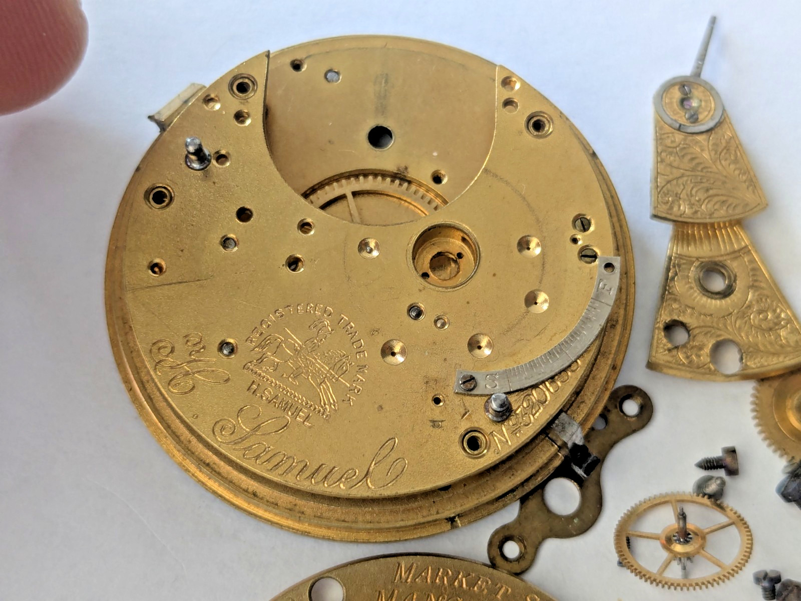 4x Disassembled English Pocket Watch Movements Parts Lot (Samuel, Fattorini) el4