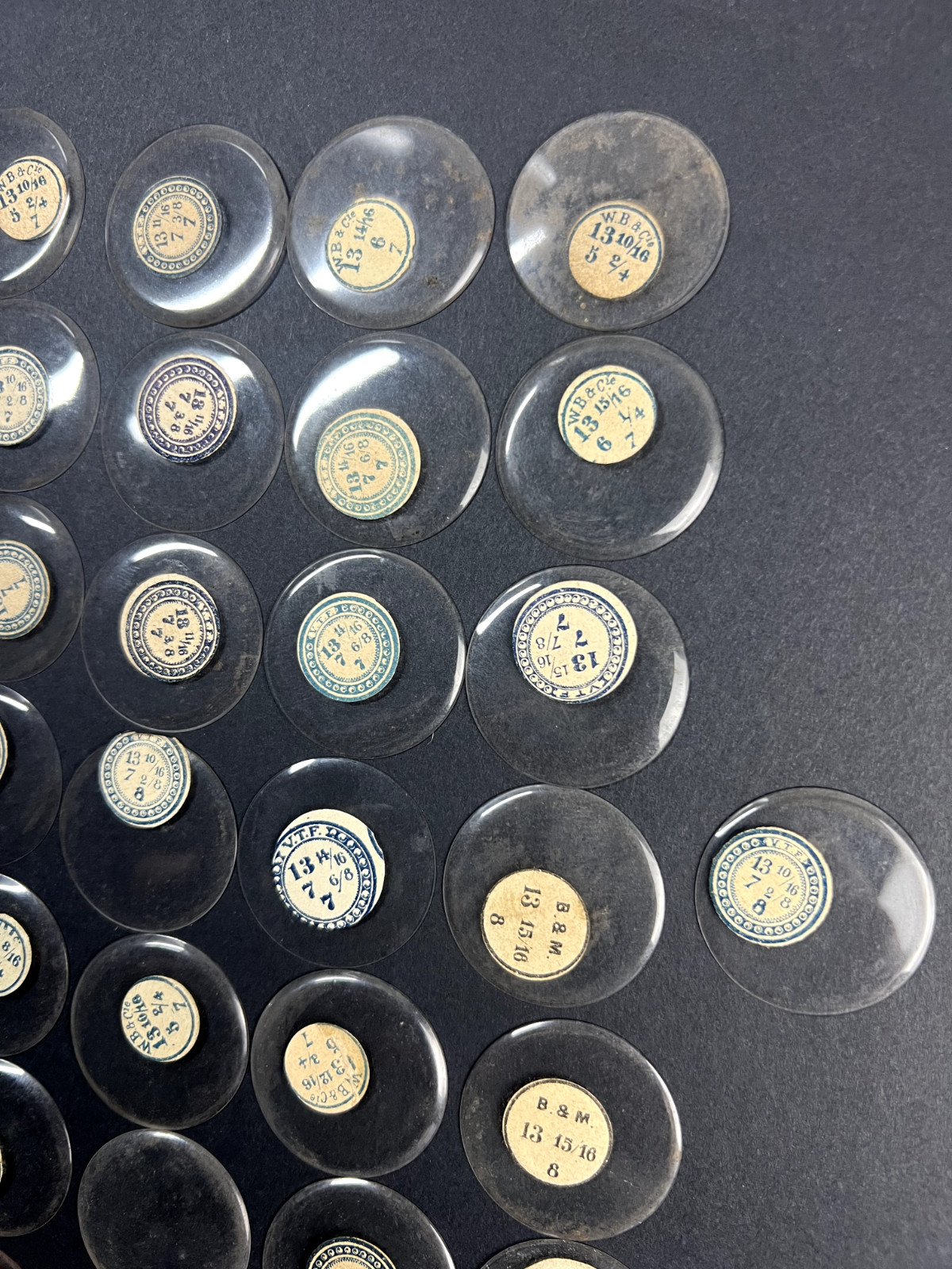LOT OF 50 GLASS POCKET WATCH CRYSTALS SIZE 13 REPLACEMENT PARTS
