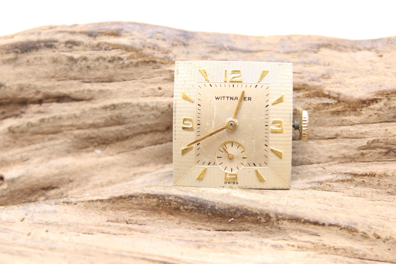 WITTNAUER WATCH MOVEMENT AXA 9WN SWISS 17j 18.7×21.4mm (DO3)